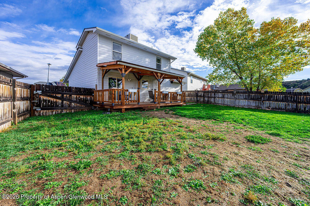 2275 Meadow Circle Rifle CO 81650