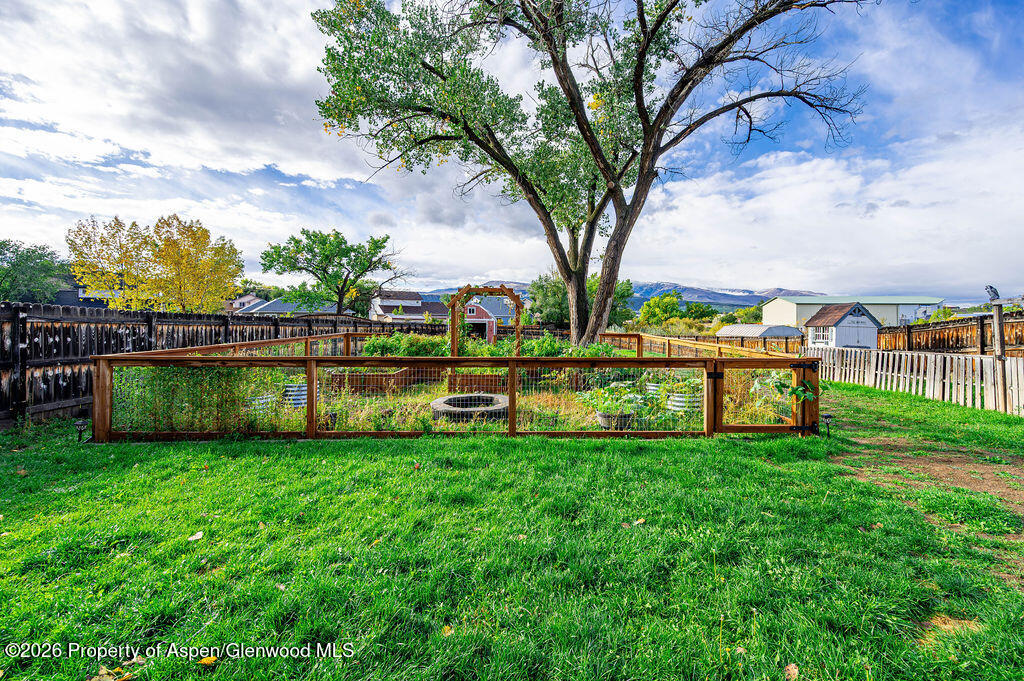 2275 Meadow Circle Rifle CO 81650