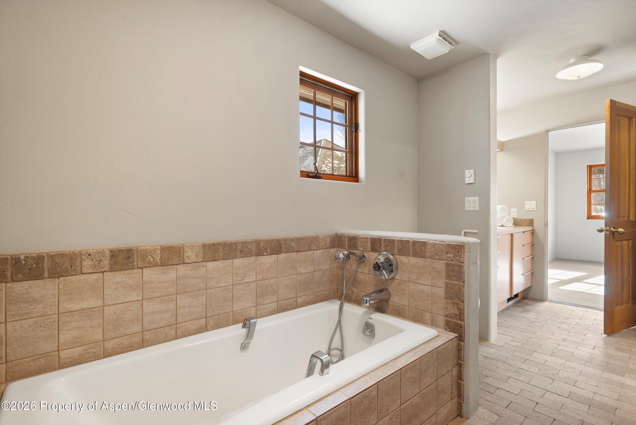 358 Euclid Avenue Carbondale CO 81623