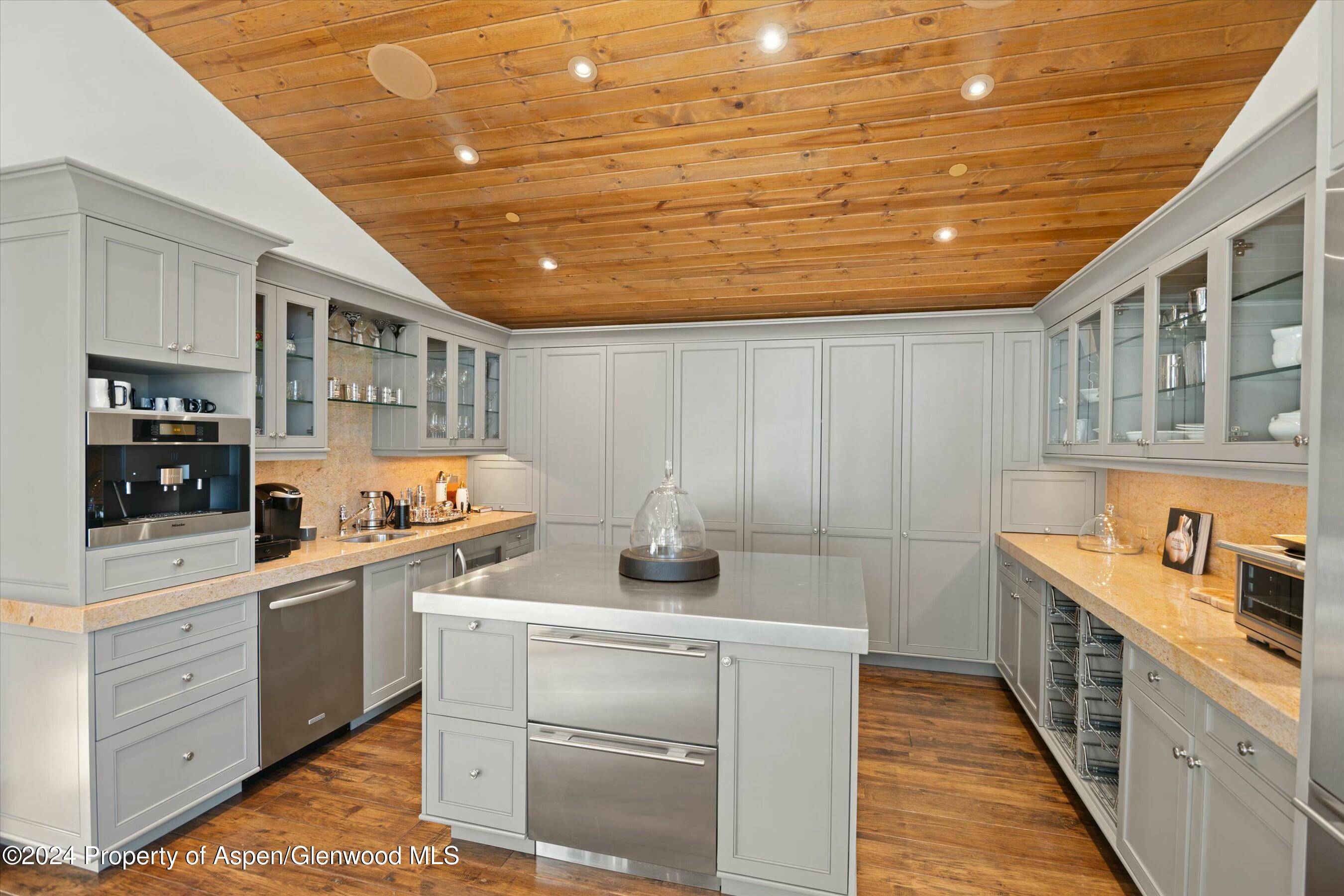 386 Pfister Drive Aspen CO 81611