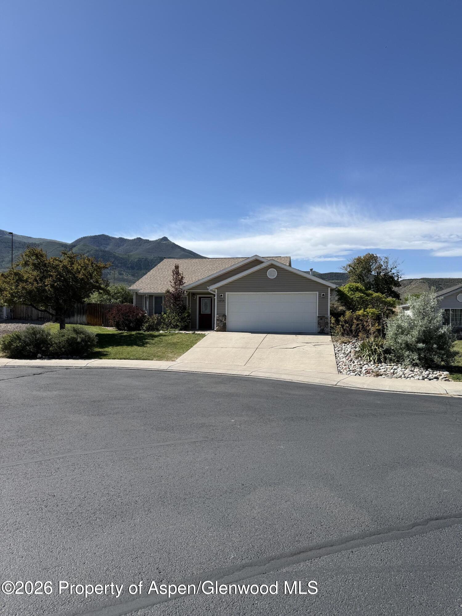 268 Cliff View Circle Parachute CO 81635