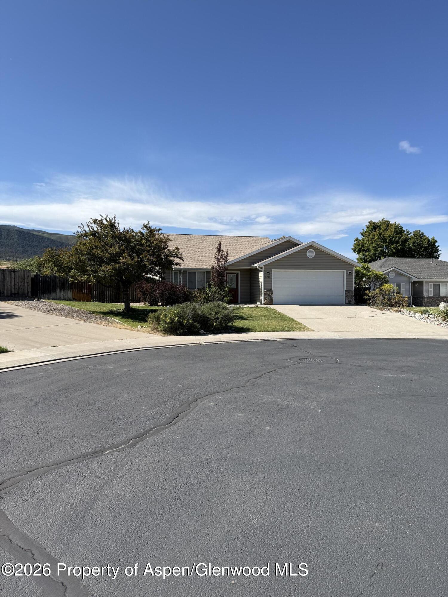 268 Cliff View Circle Parachute CO 81635