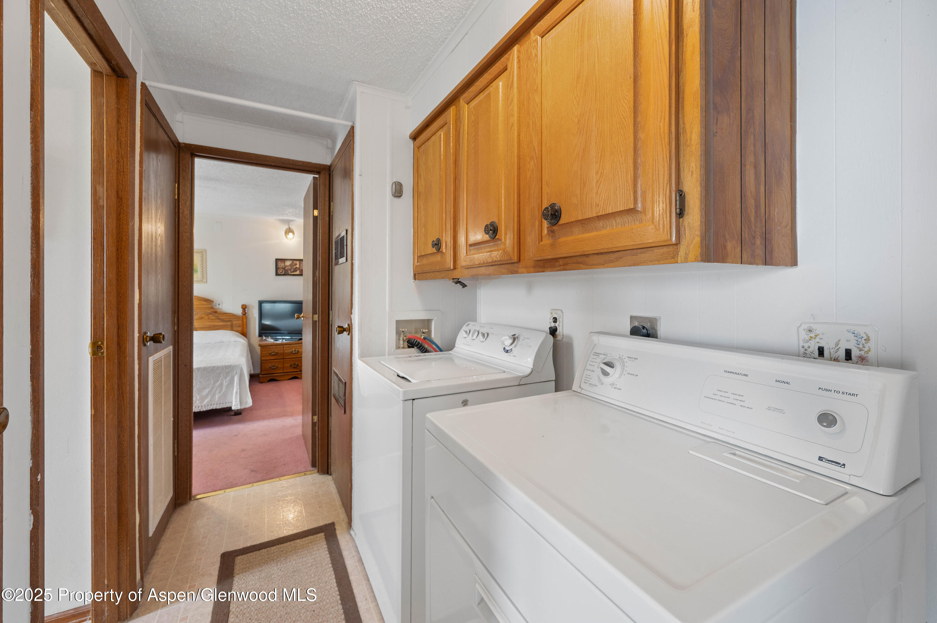 45 W Tamarack Circle Parachute CO 81635