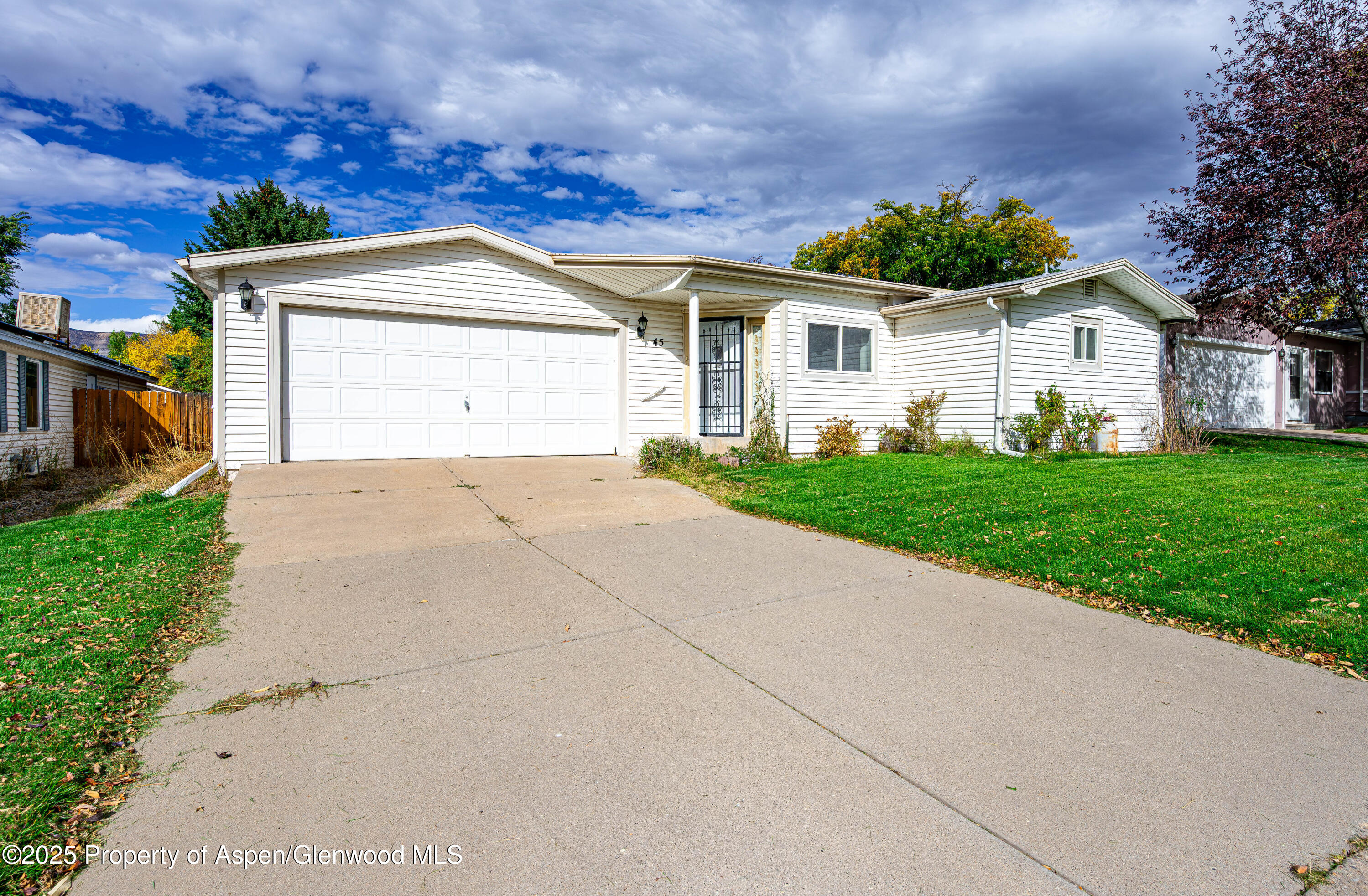 45 W Tamarack Circle Parachute CO 81635