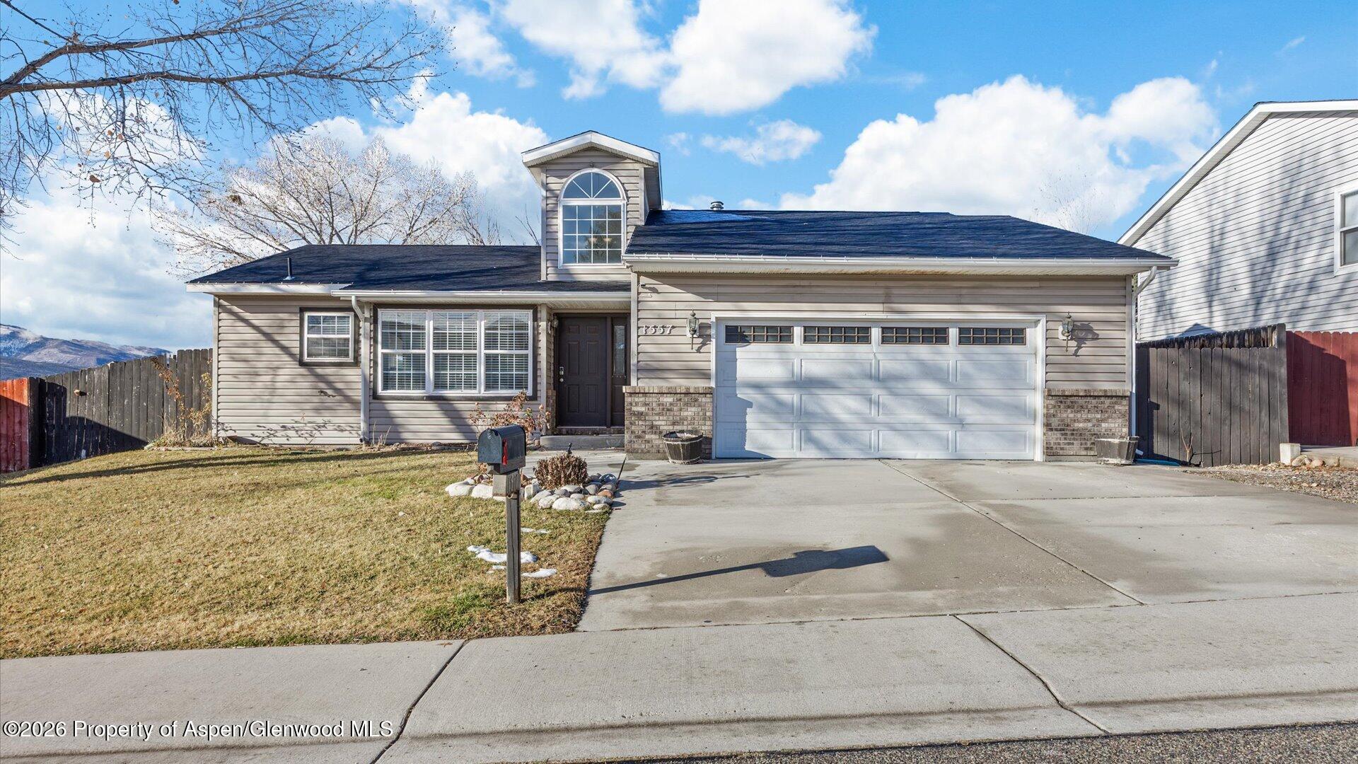 Rifle CO, 1557 E 12th Street