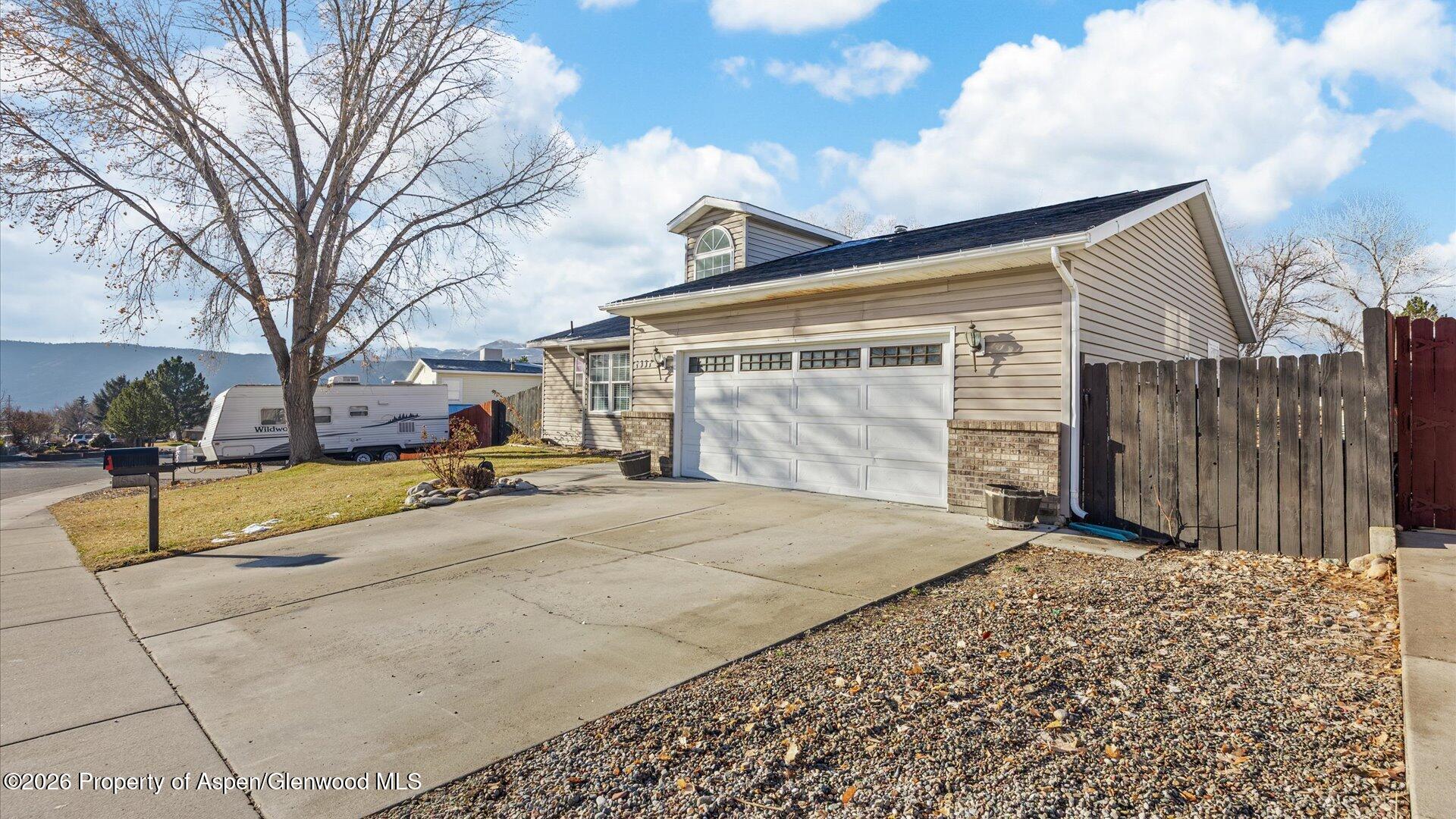 1557 E 12th Street Rifle CO 81650