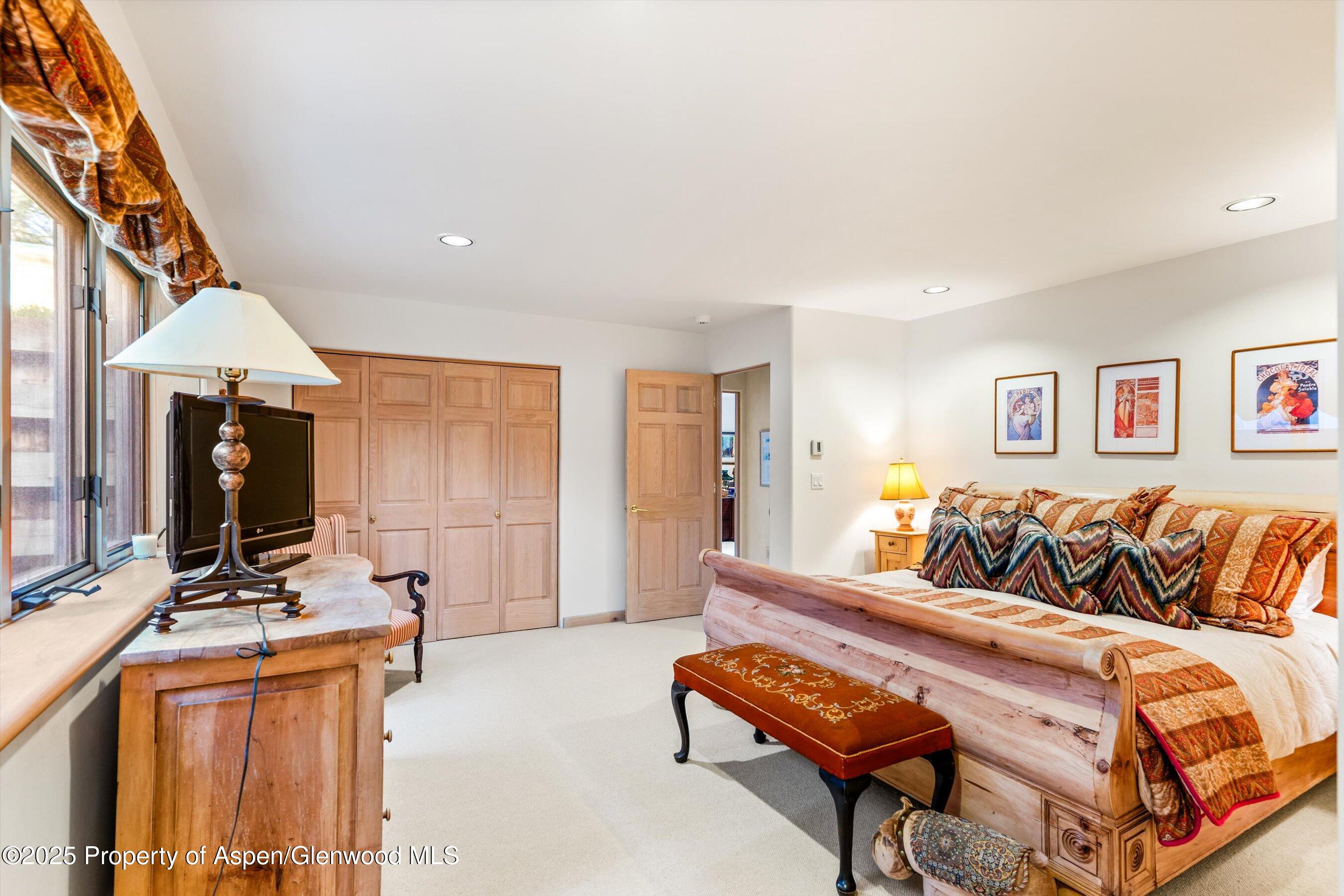 333 W Hopkins Avenue Aspen CO 81611