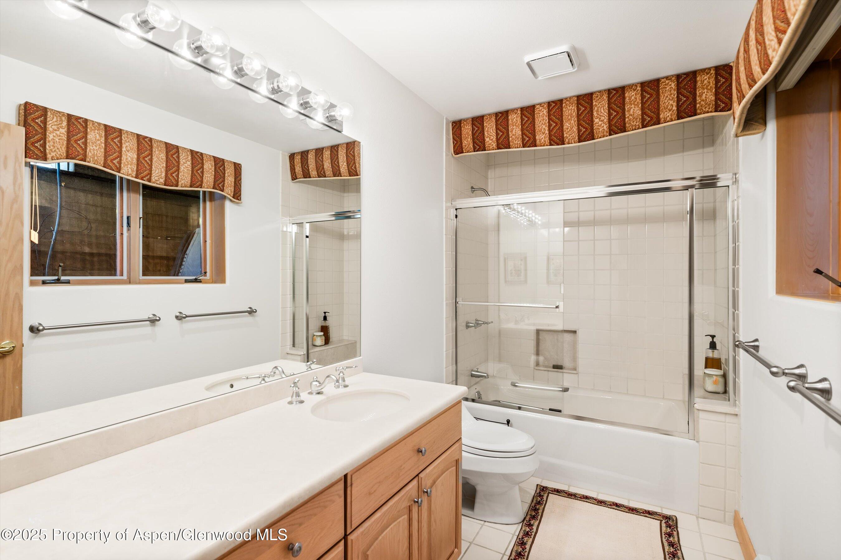 333 W Hopkins Avenue Aspen CO 81611