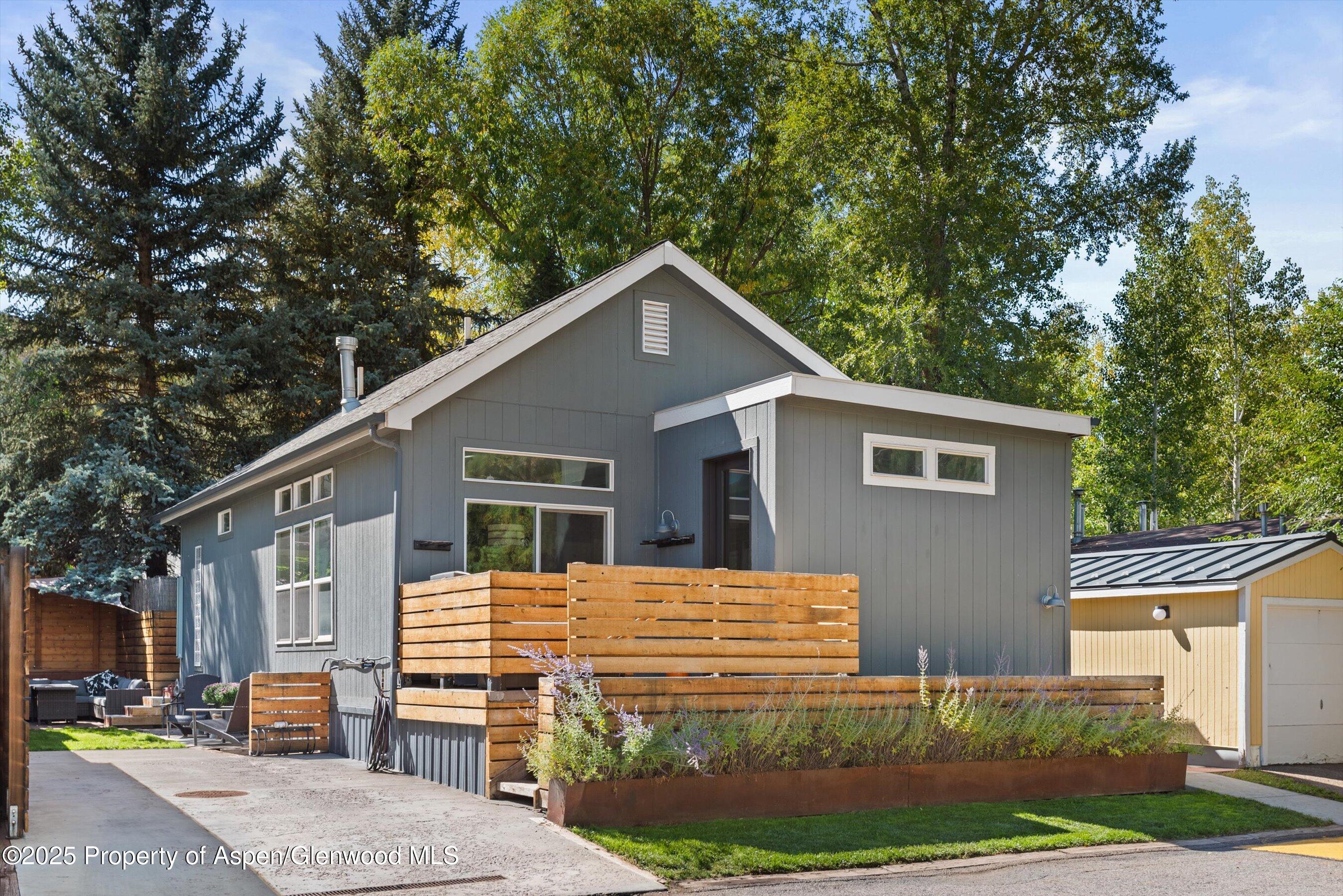 55 Bear Trail Aspen CO 81611