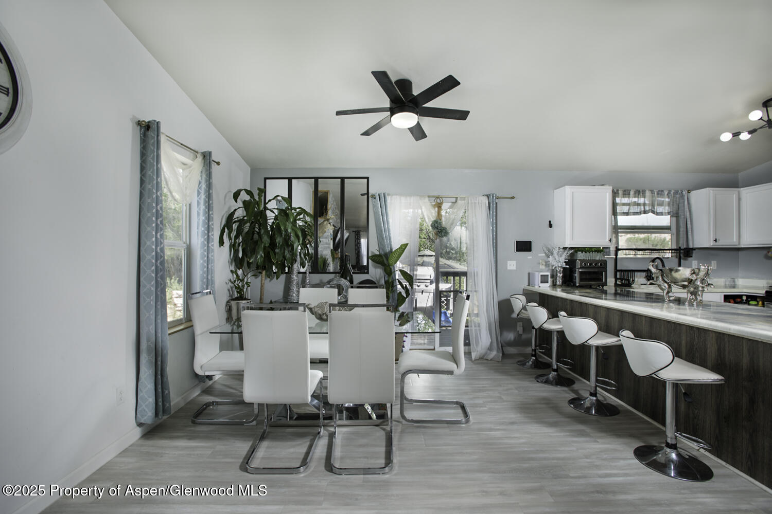 2633 Shawnee Court Rifle CO 81650