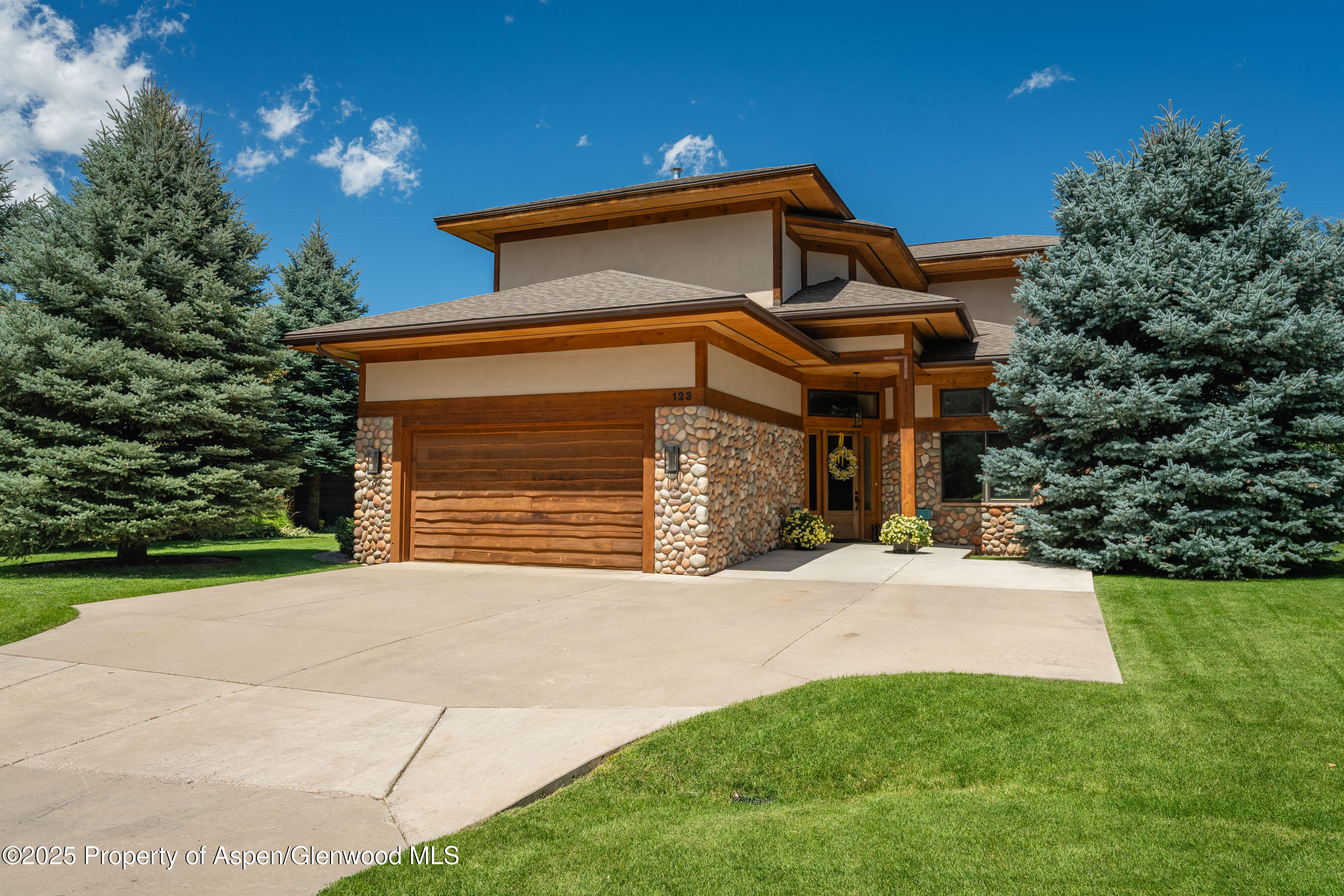 123 Corral Drive Carbondale CO 81623