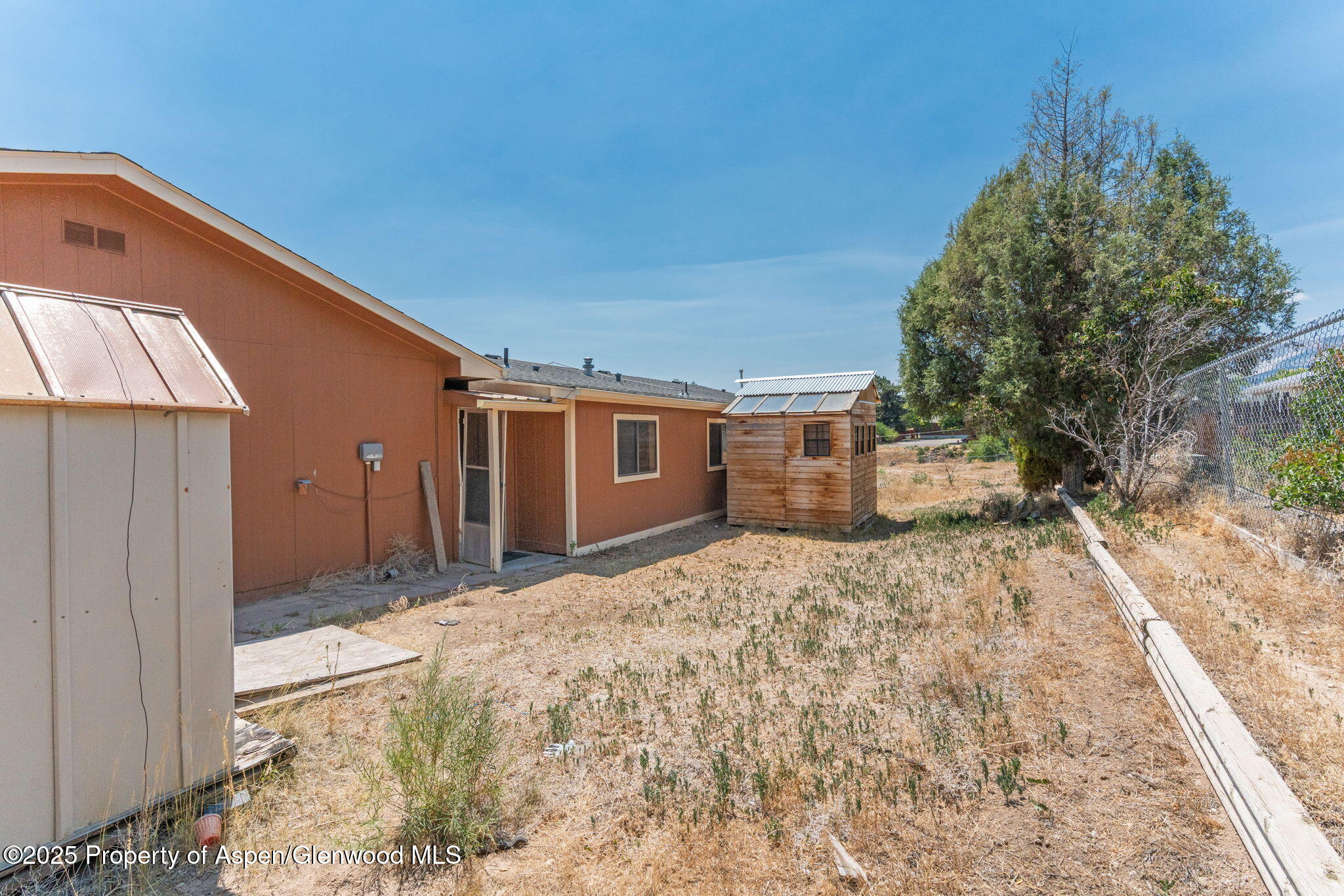 1110 Arnold Court Rifle CO 81650