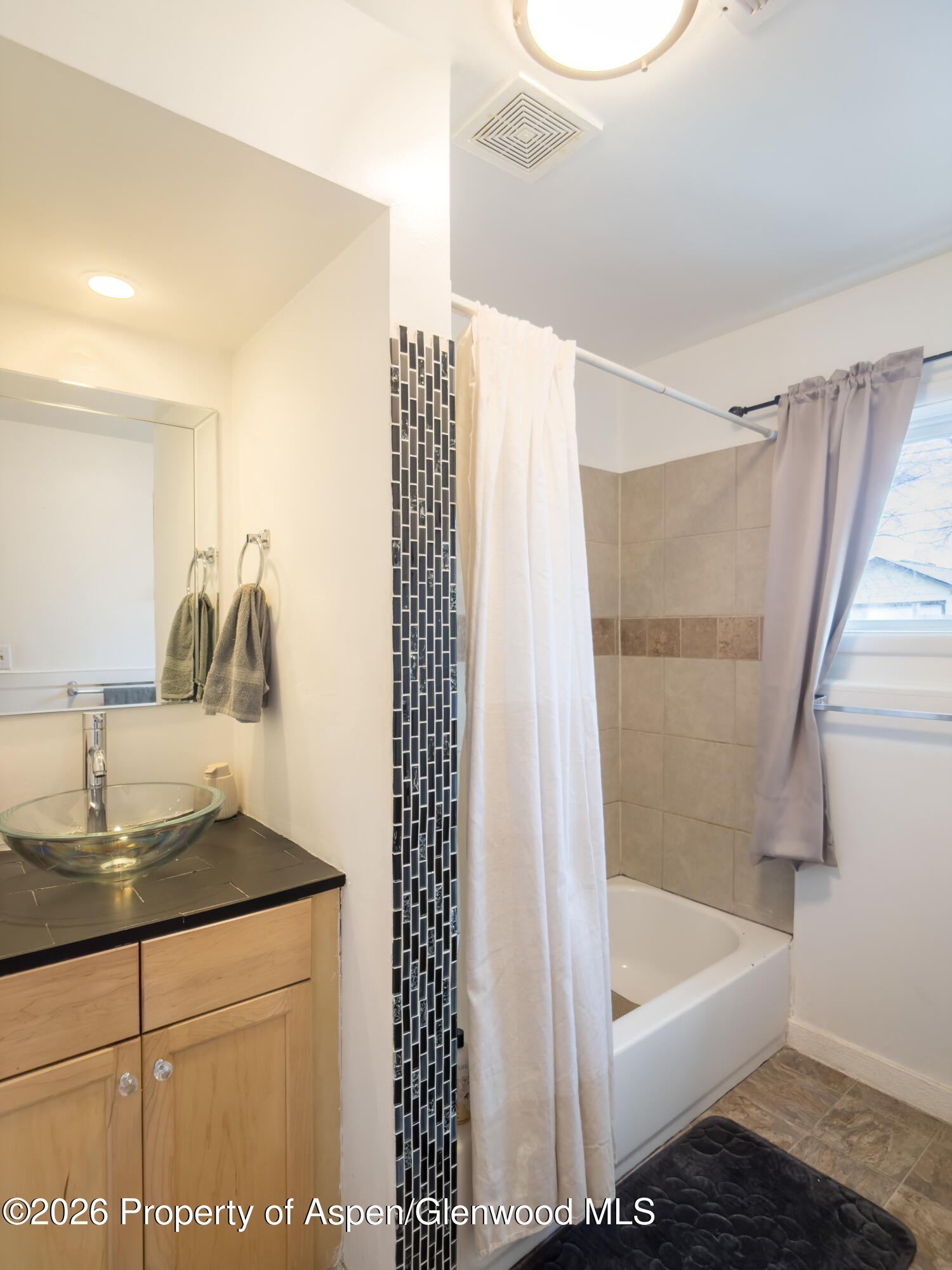 124 Daniel Avenue Rifle CO 81650