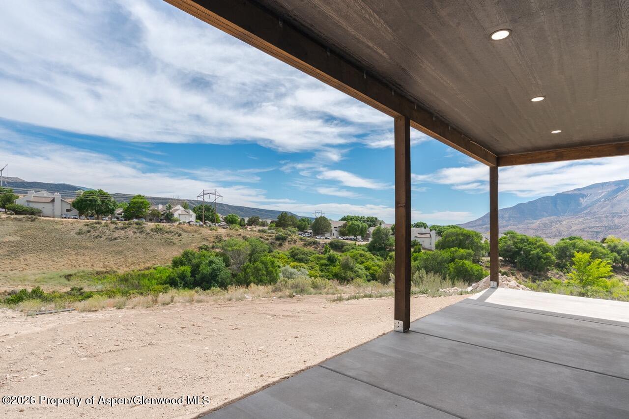 318 Eagle Ridge Drive Parachute CO 81635