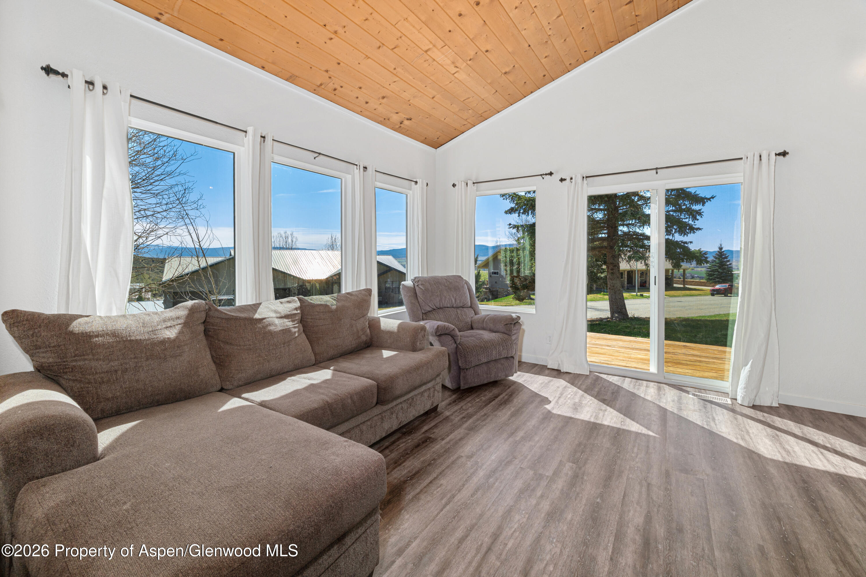 1447 Mountain View Road Meeker CO 81641