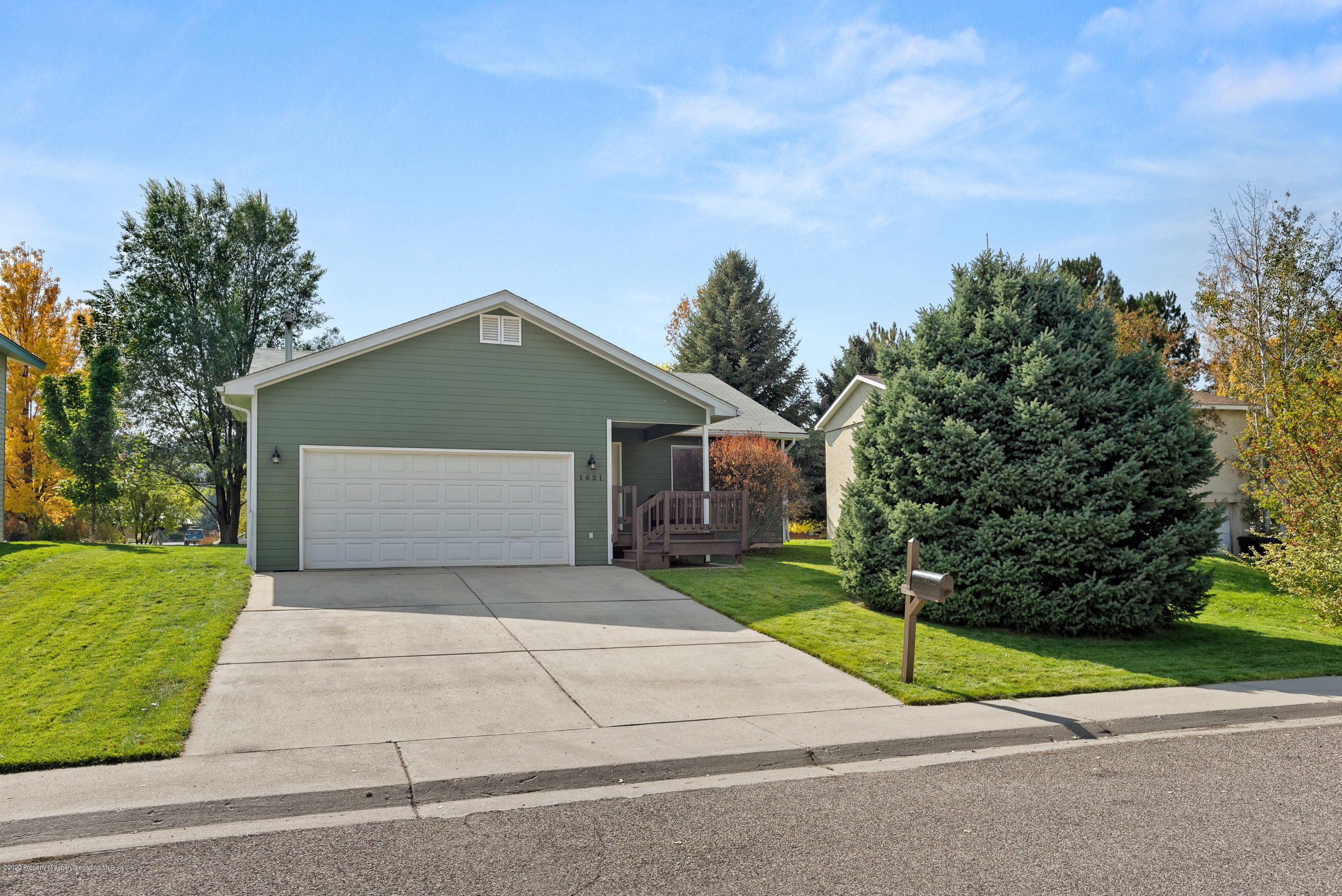 1621 Defiance Drive Carbondale CO 81623