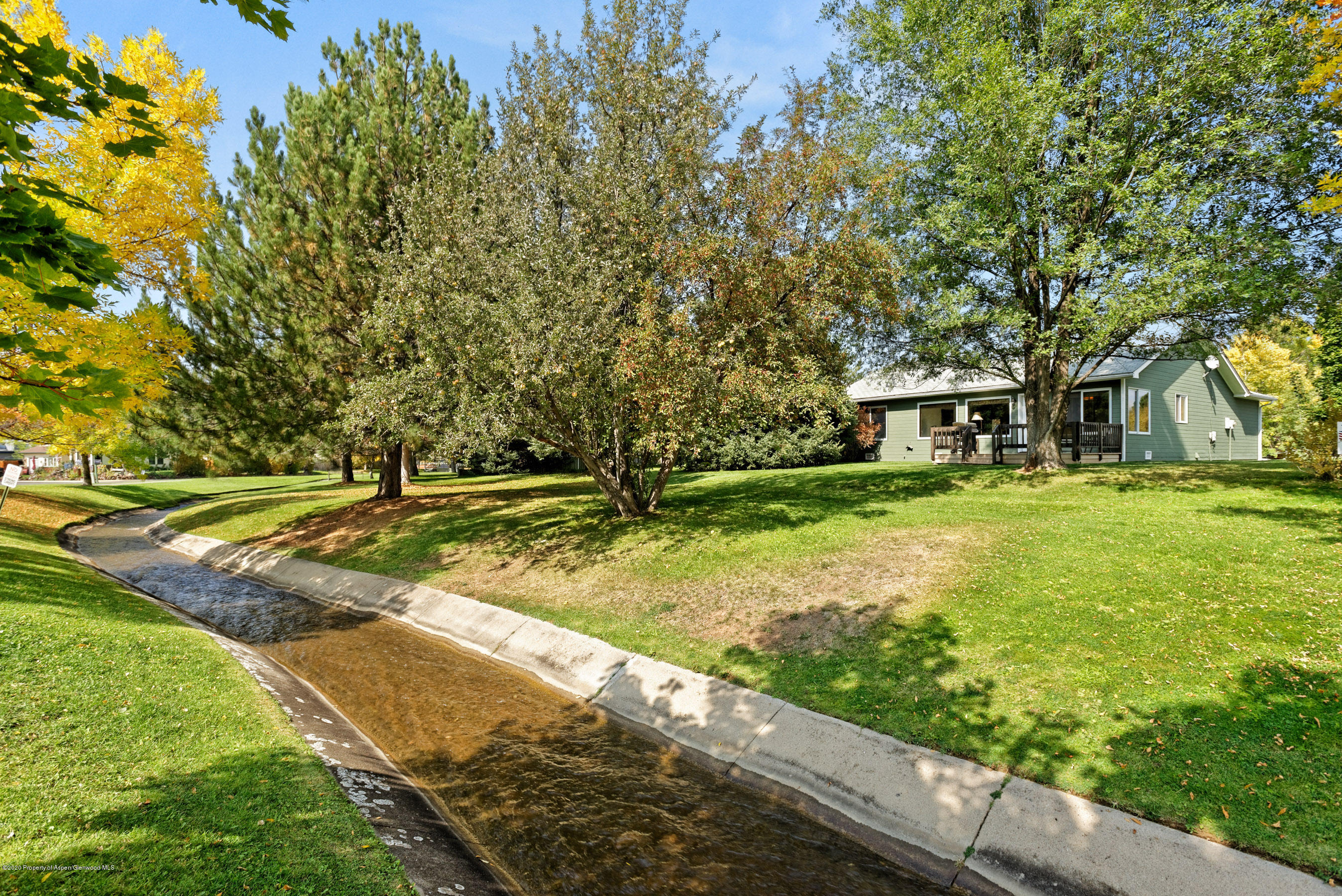 1621 Defiance Drive Carbondale CO 81623