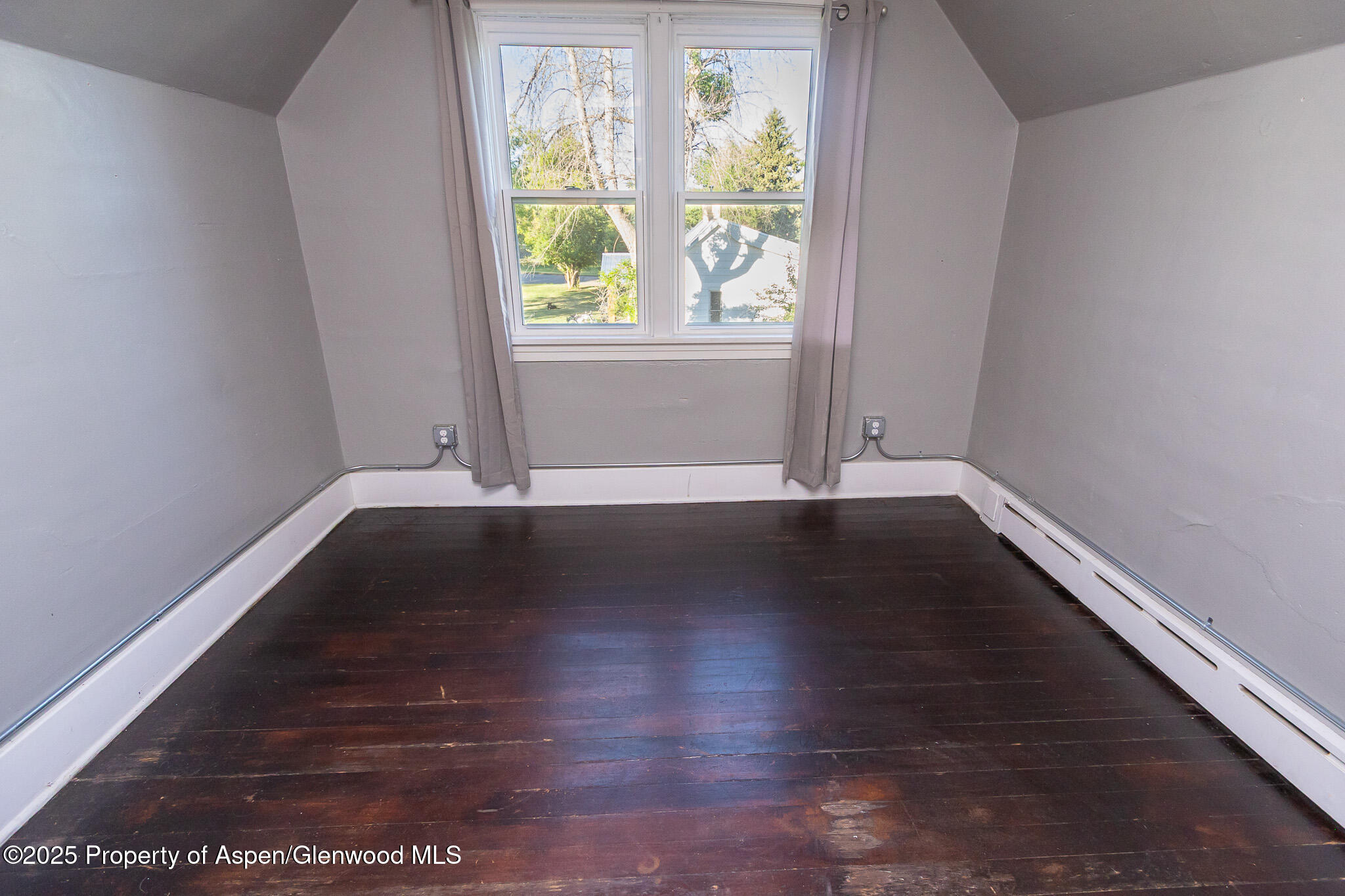 1042 Park Avenue Meeker CO 81641