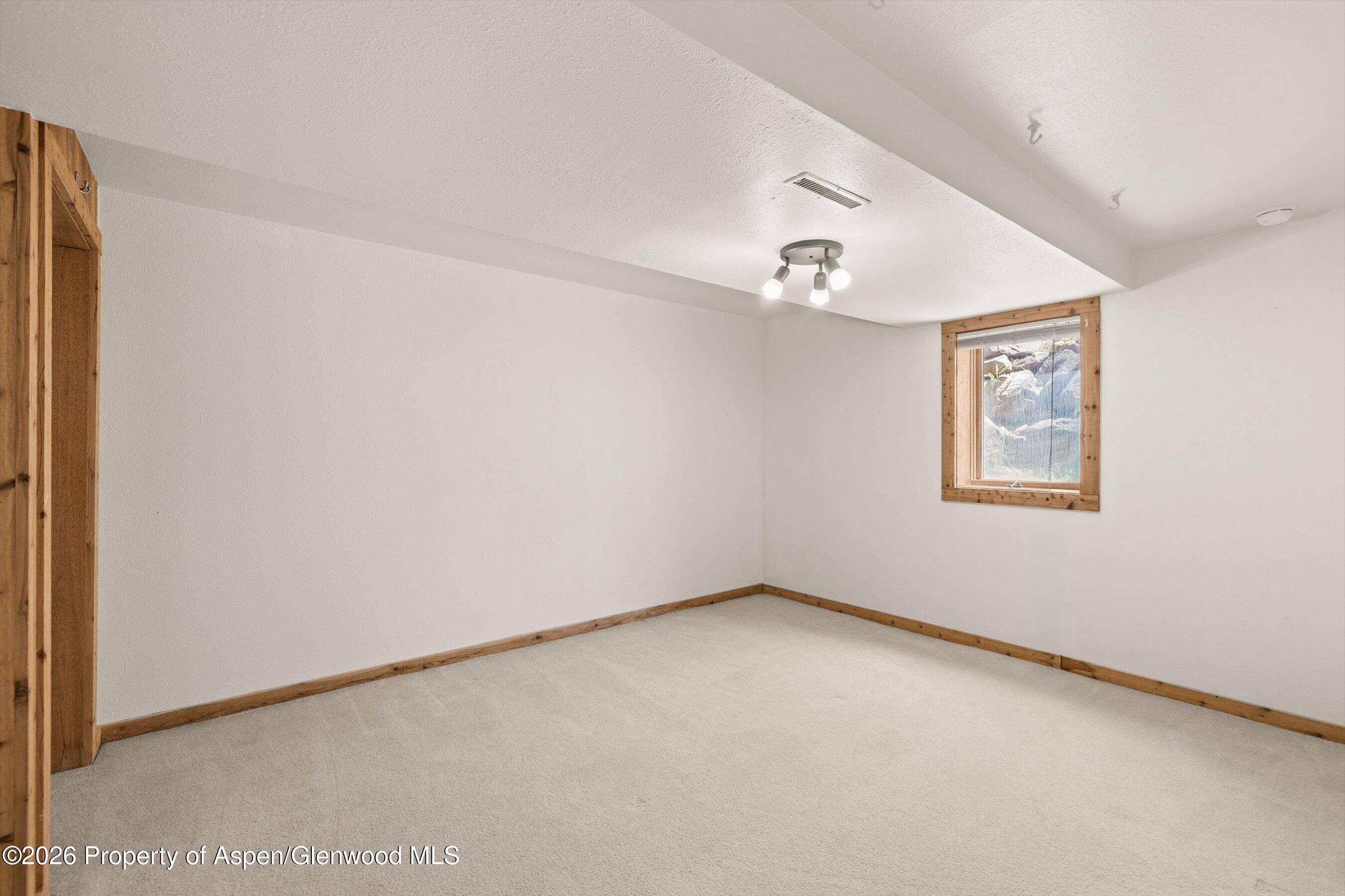 1064 Park West Glenwood Springs CO 81601