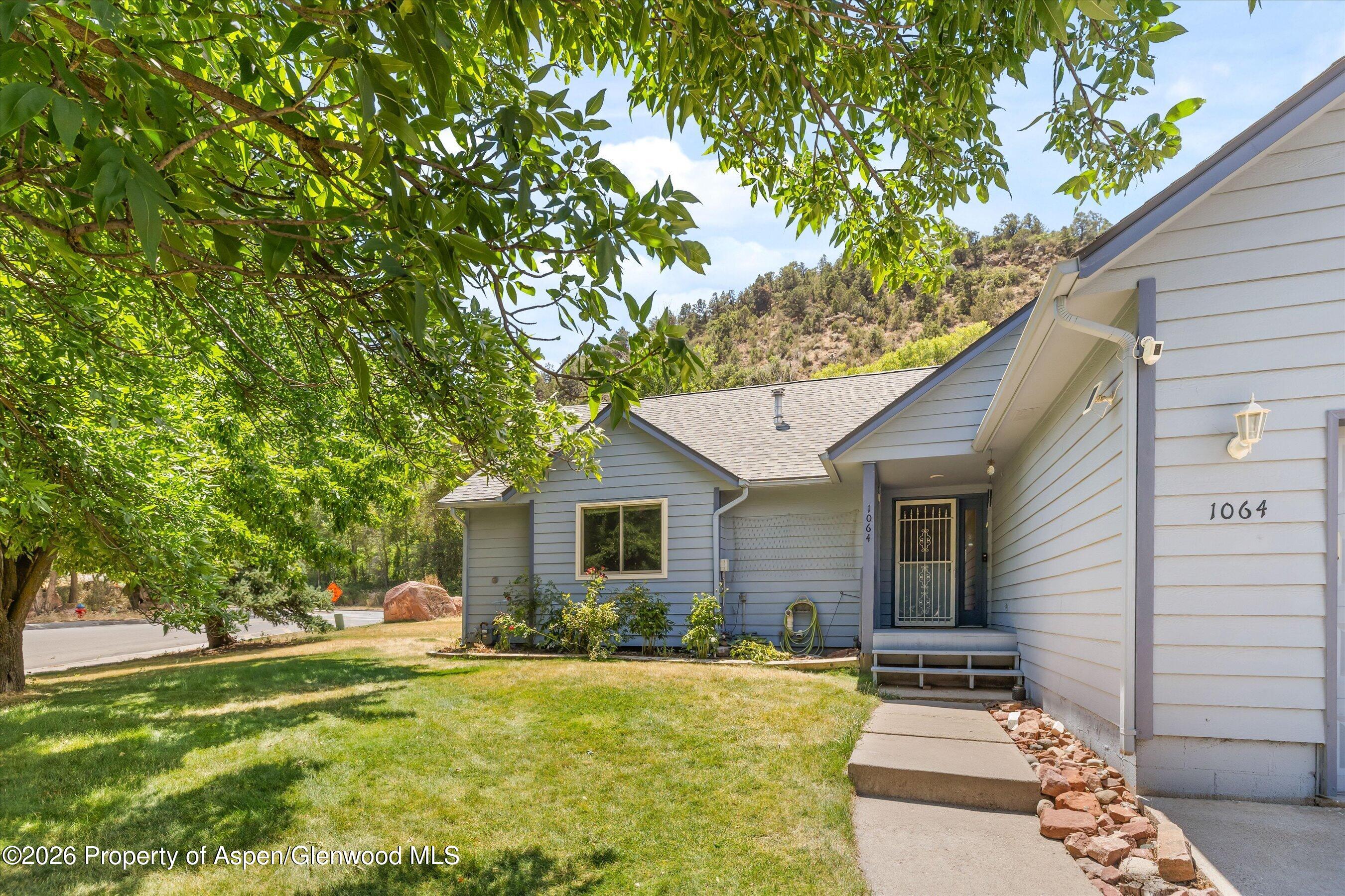 1064 Park West Glenwood Springs CO 81601