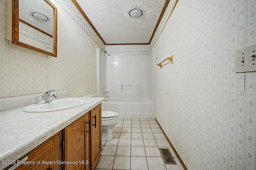 870 Jerimiah Avenue Craig CO 81625