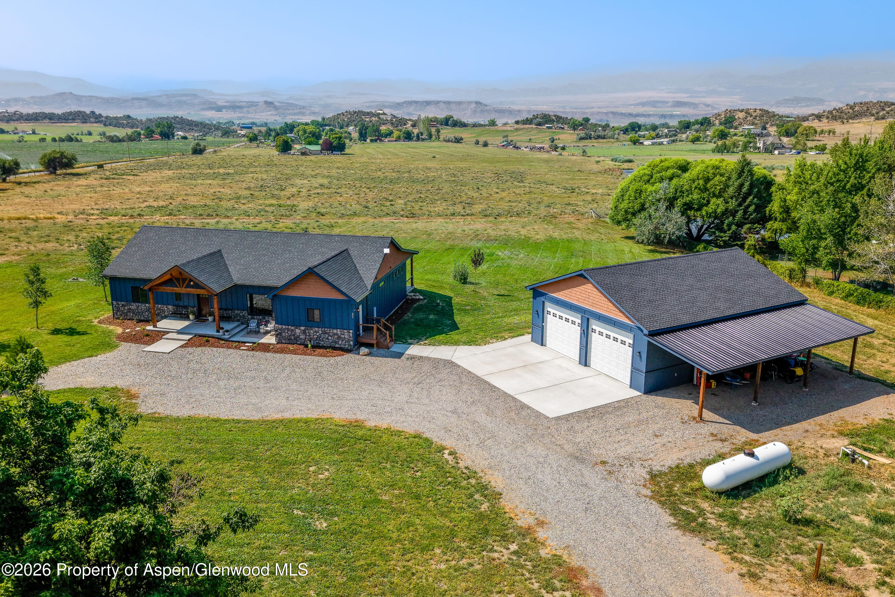 892 County Road 250 Silt CO 81652