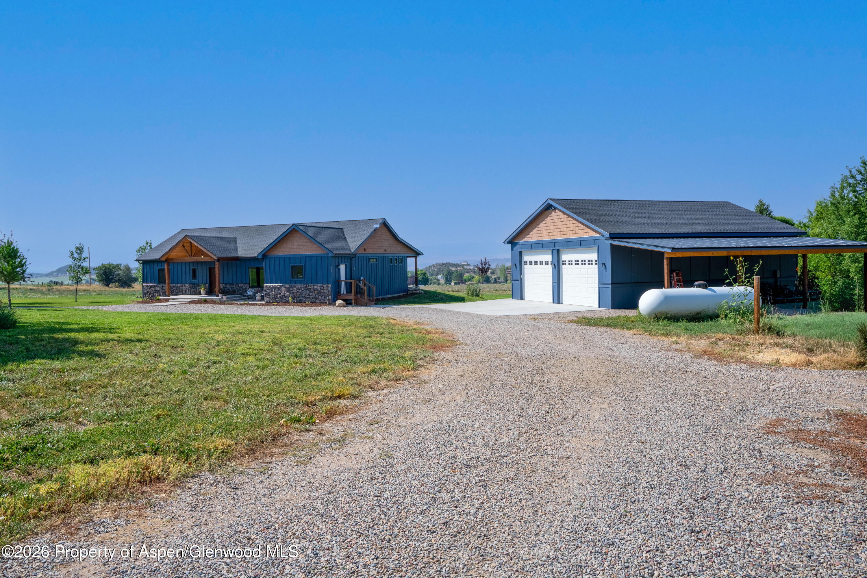 892 County Road 250 Silt CO 81652