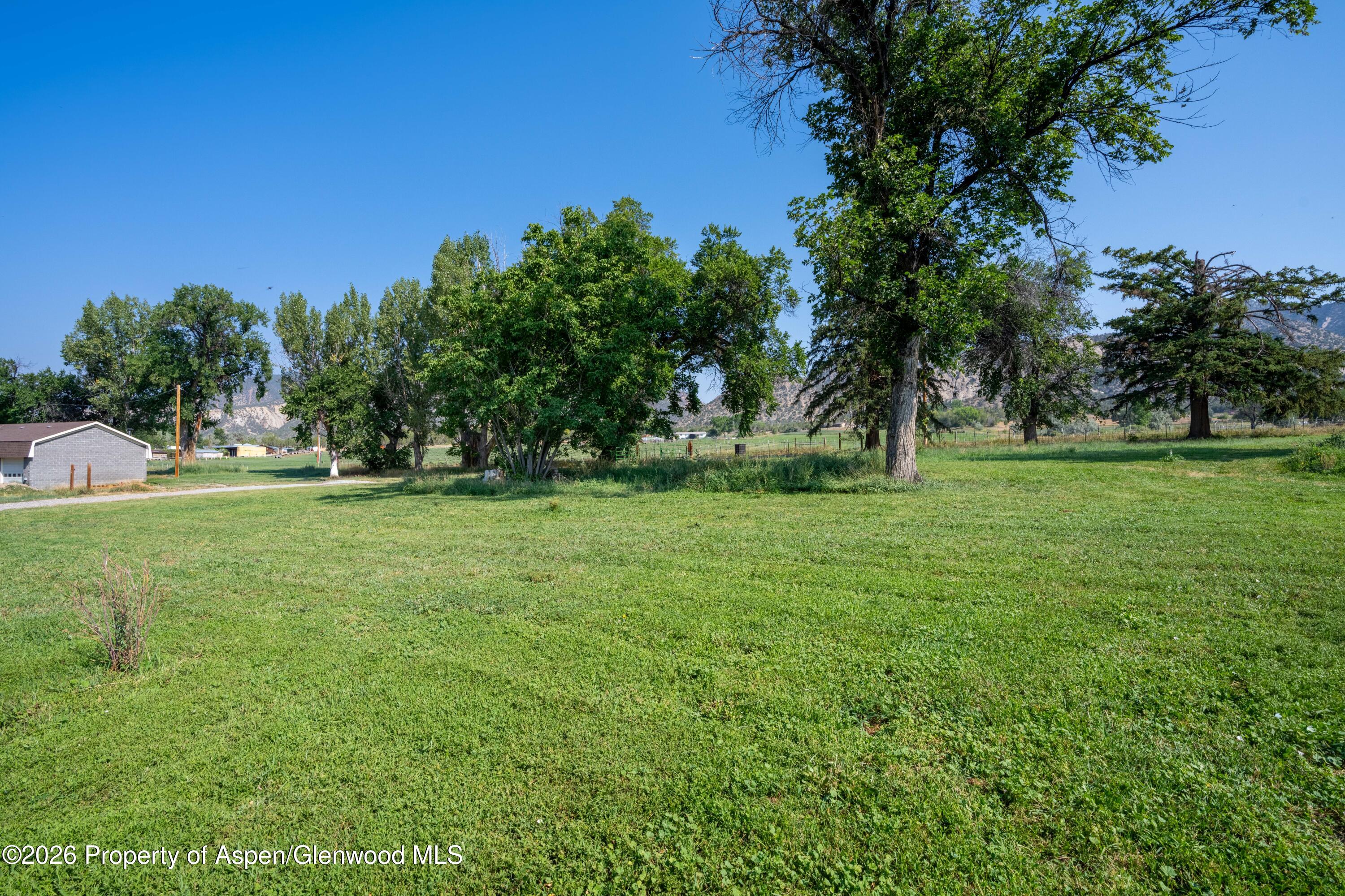 892 County Road 250 Silt CO 81652