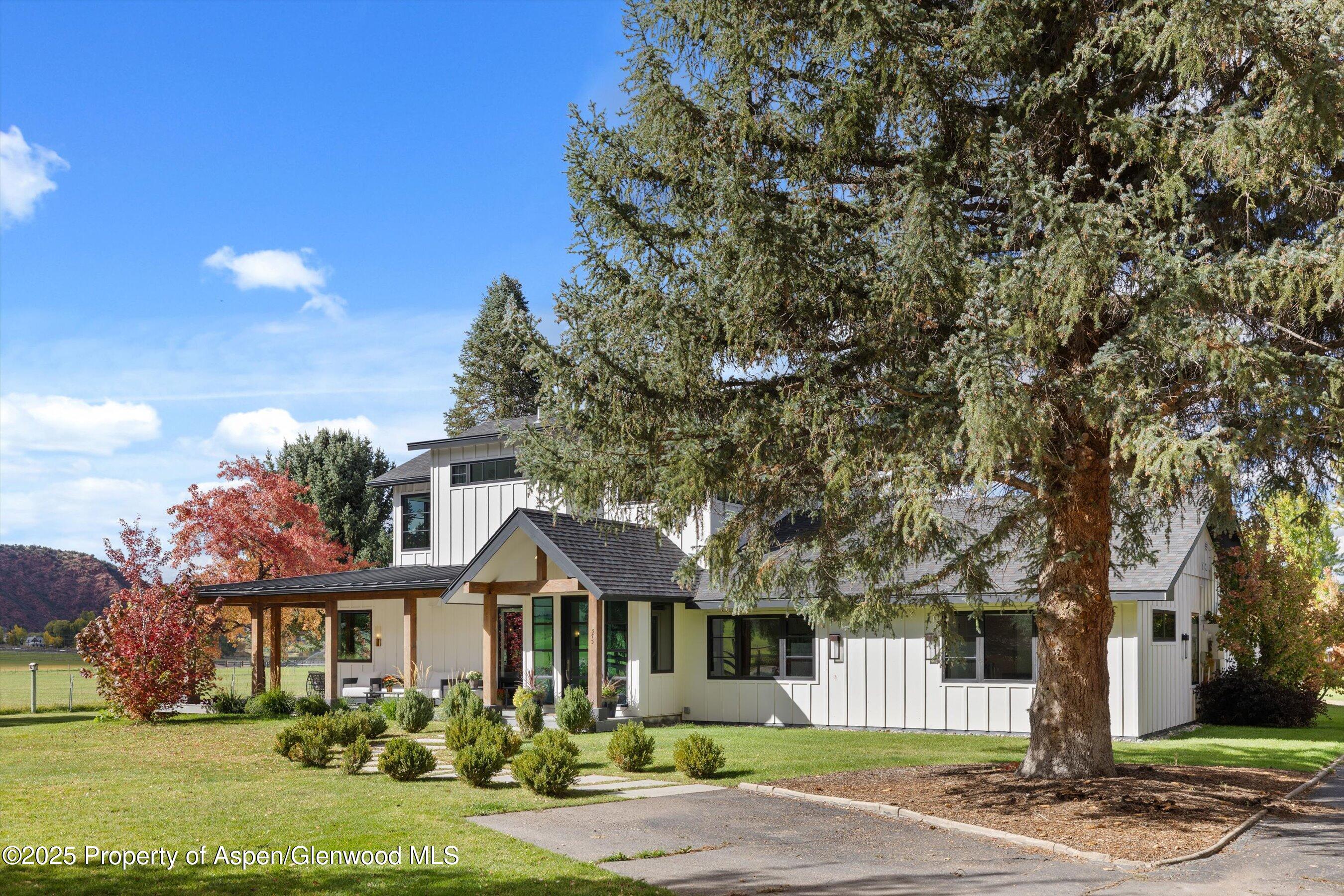 Basalt CO, 373 & 375 Apple Drive