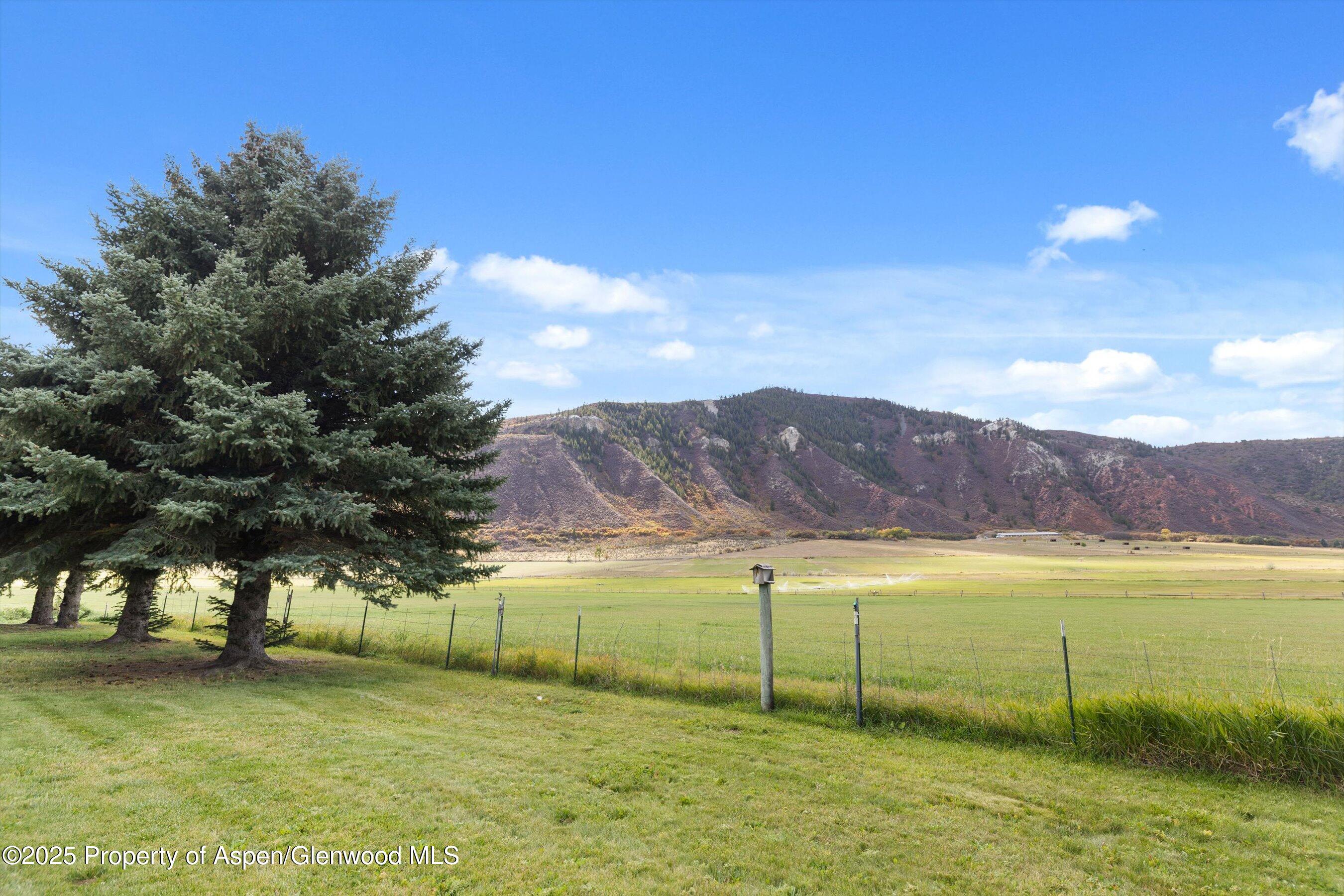 373 & 375 Apple Drive Basalt CO 81621