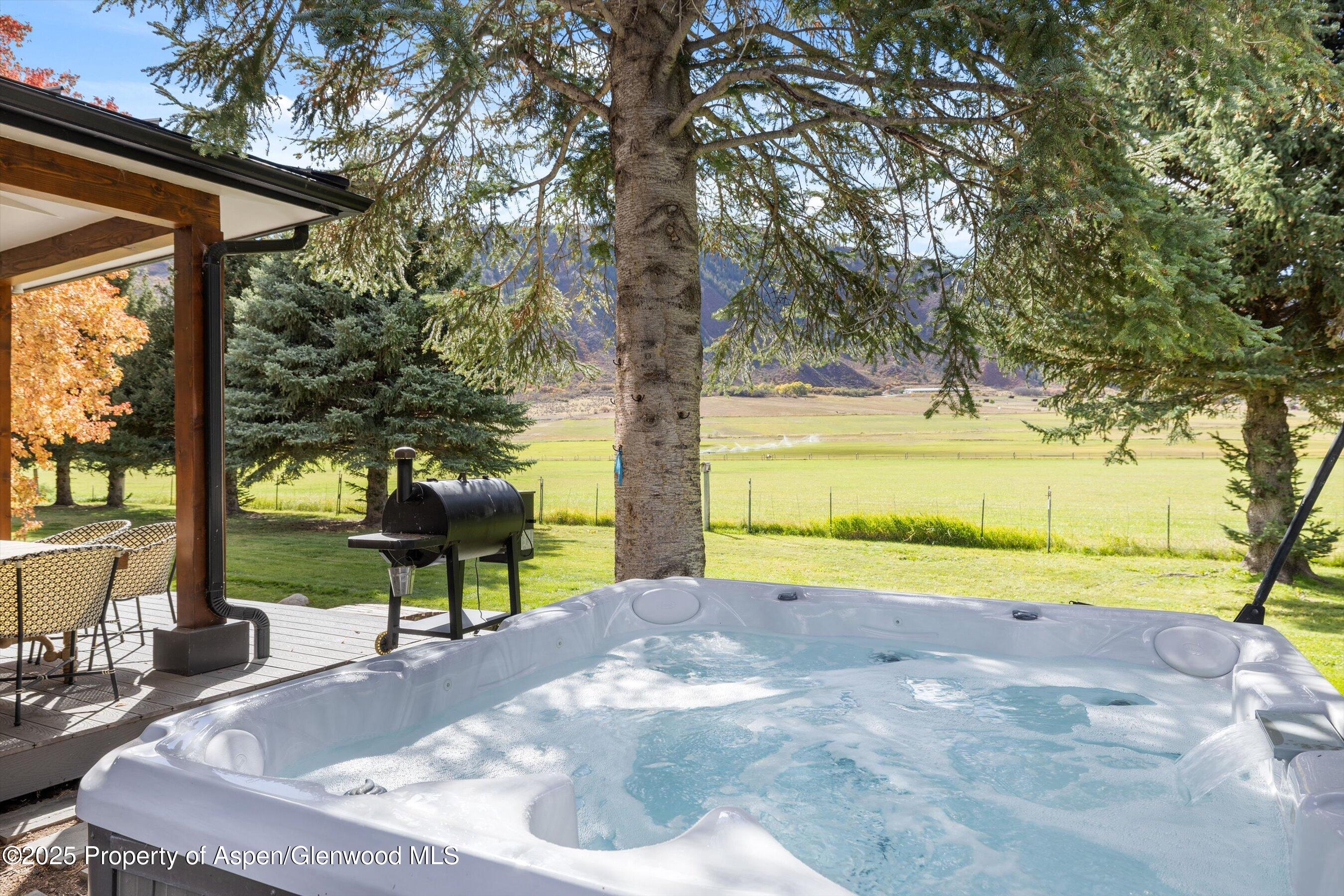 373 & 375 Apple Drive Basalt CO 81621