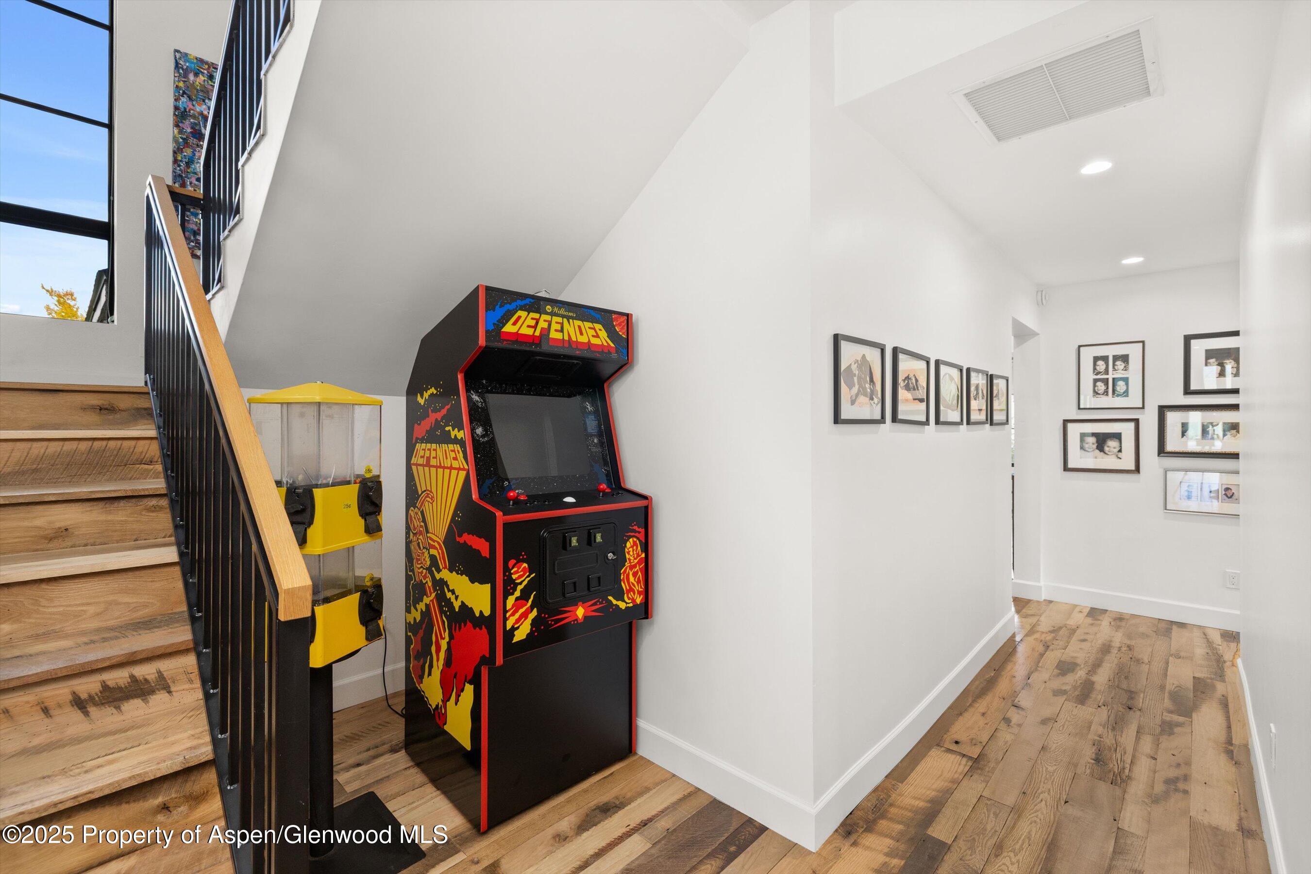 373 & 375 Apple Drive Basalt CO 81621