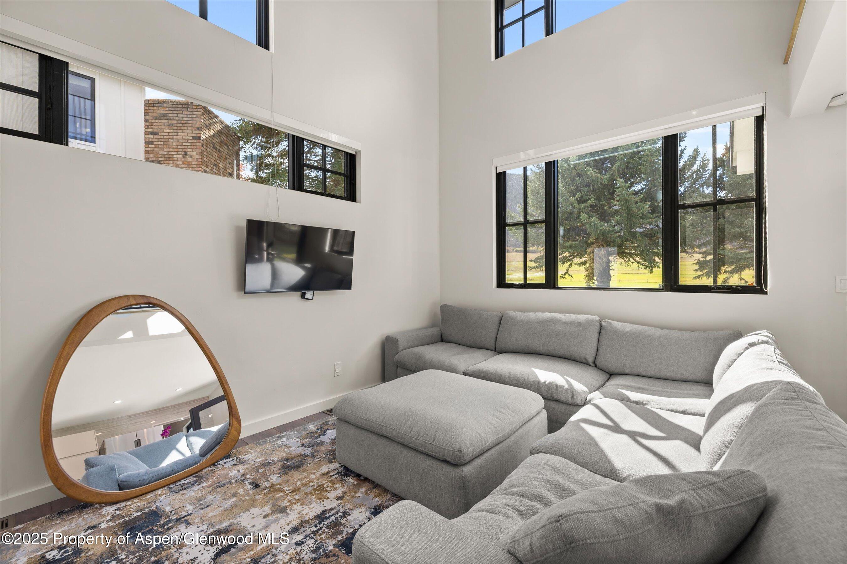 373 & 375 Apple Drive Basalt CO 81621