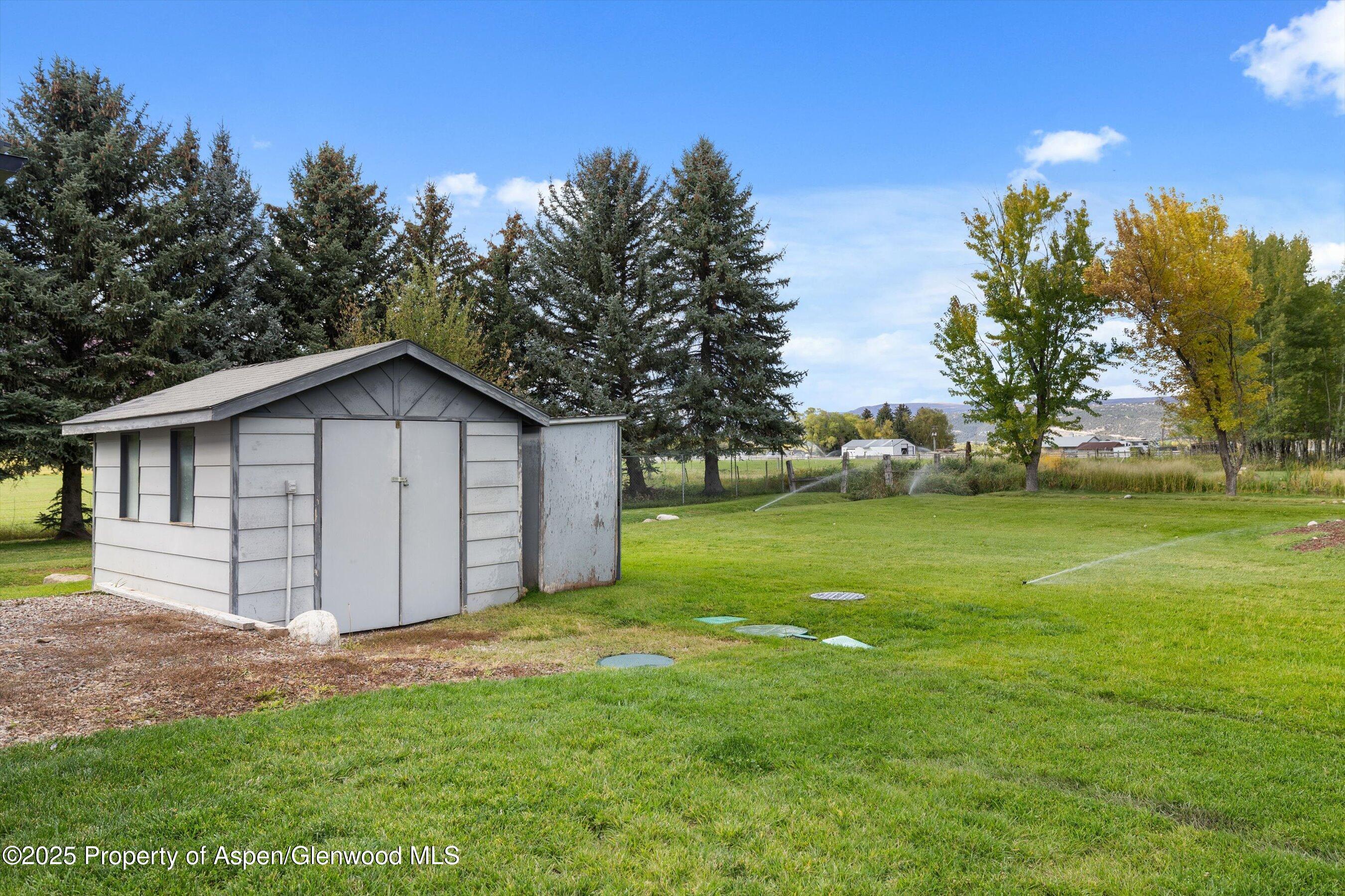 373 & 375 Apple Drive Basalt CO 81621