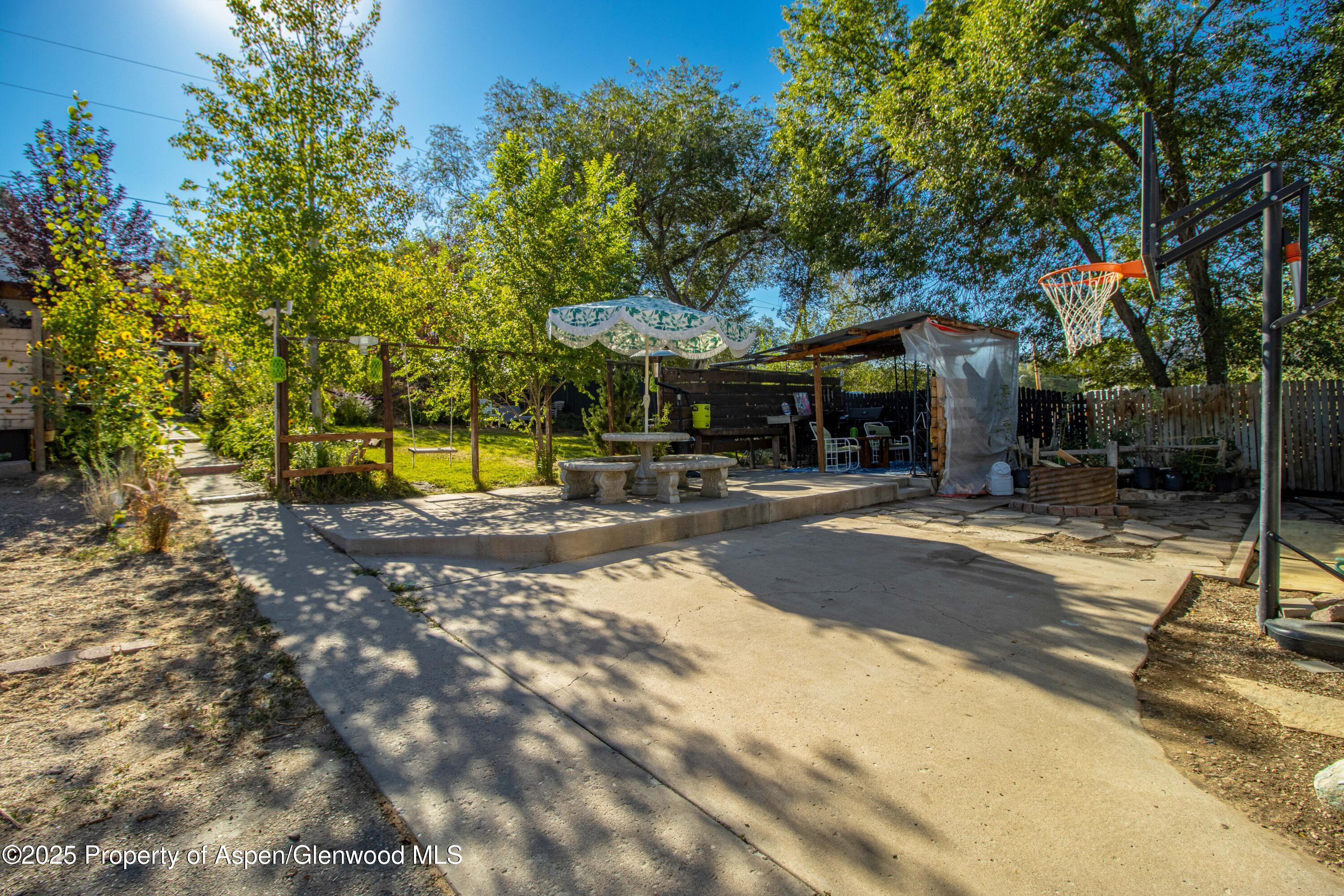 749 Munro Avenue Rifle CO 81650