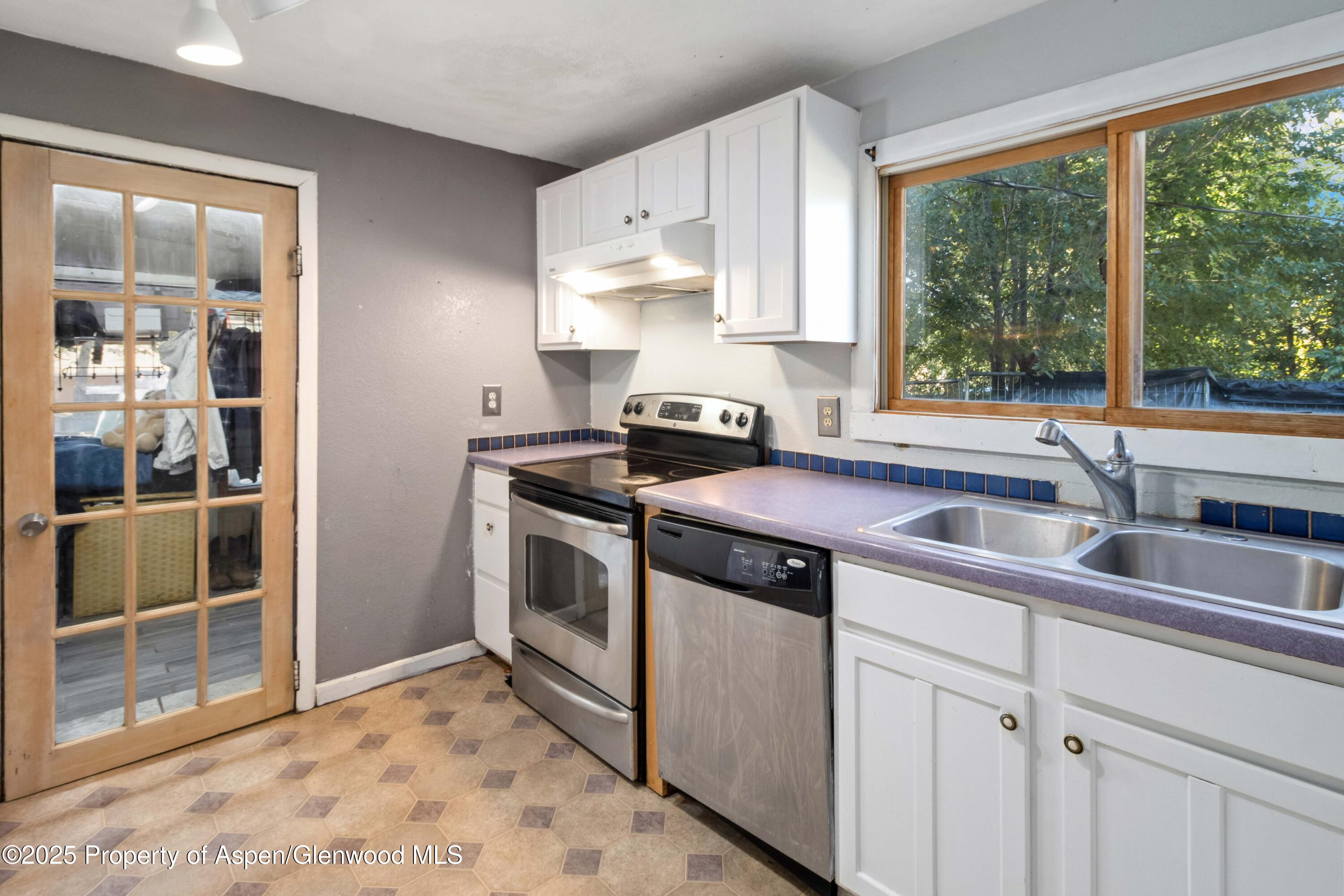 749 Munro Avenue Rifle CO 81650