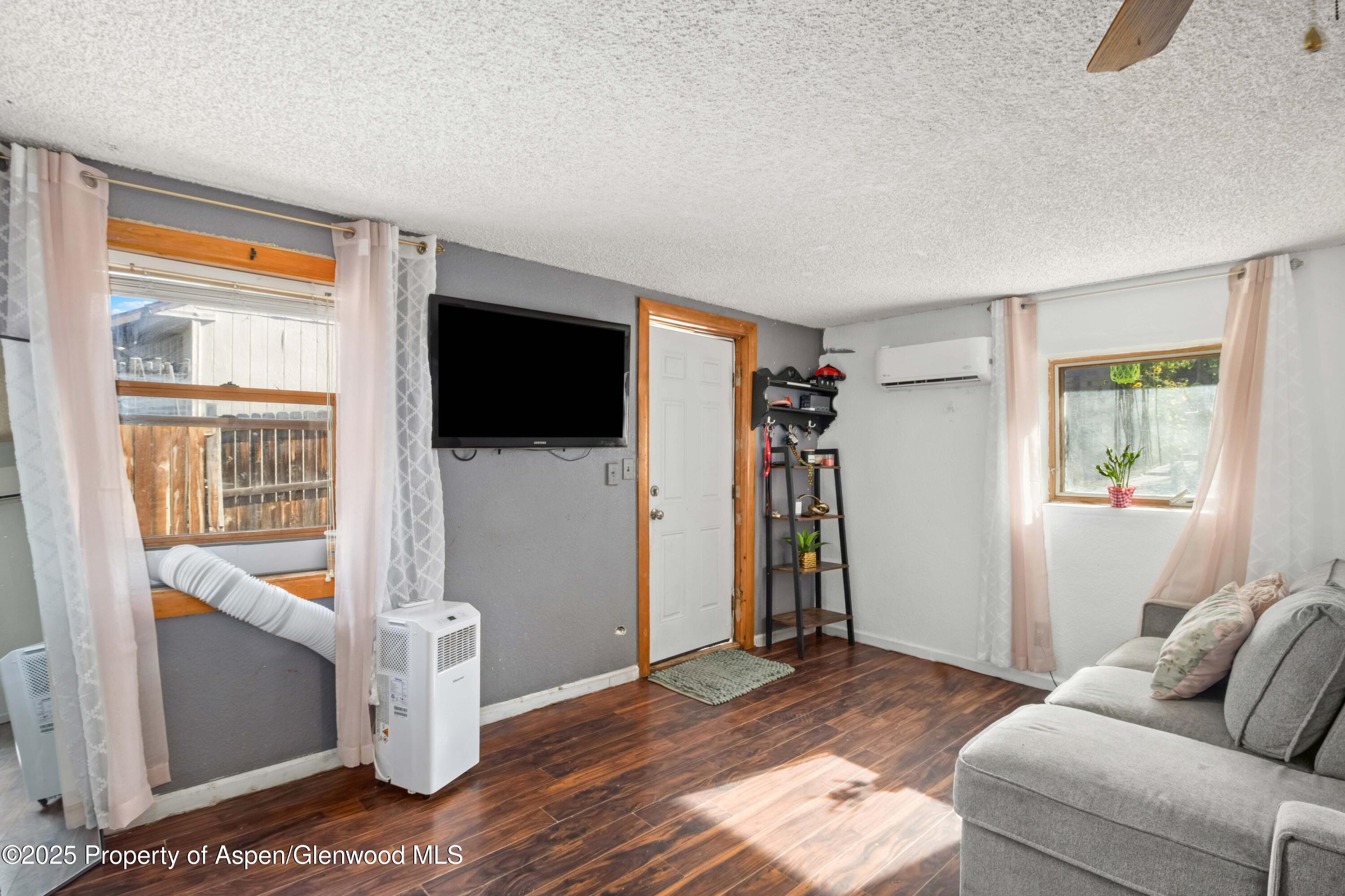 749 Munro Avenue Rifle CO 81650