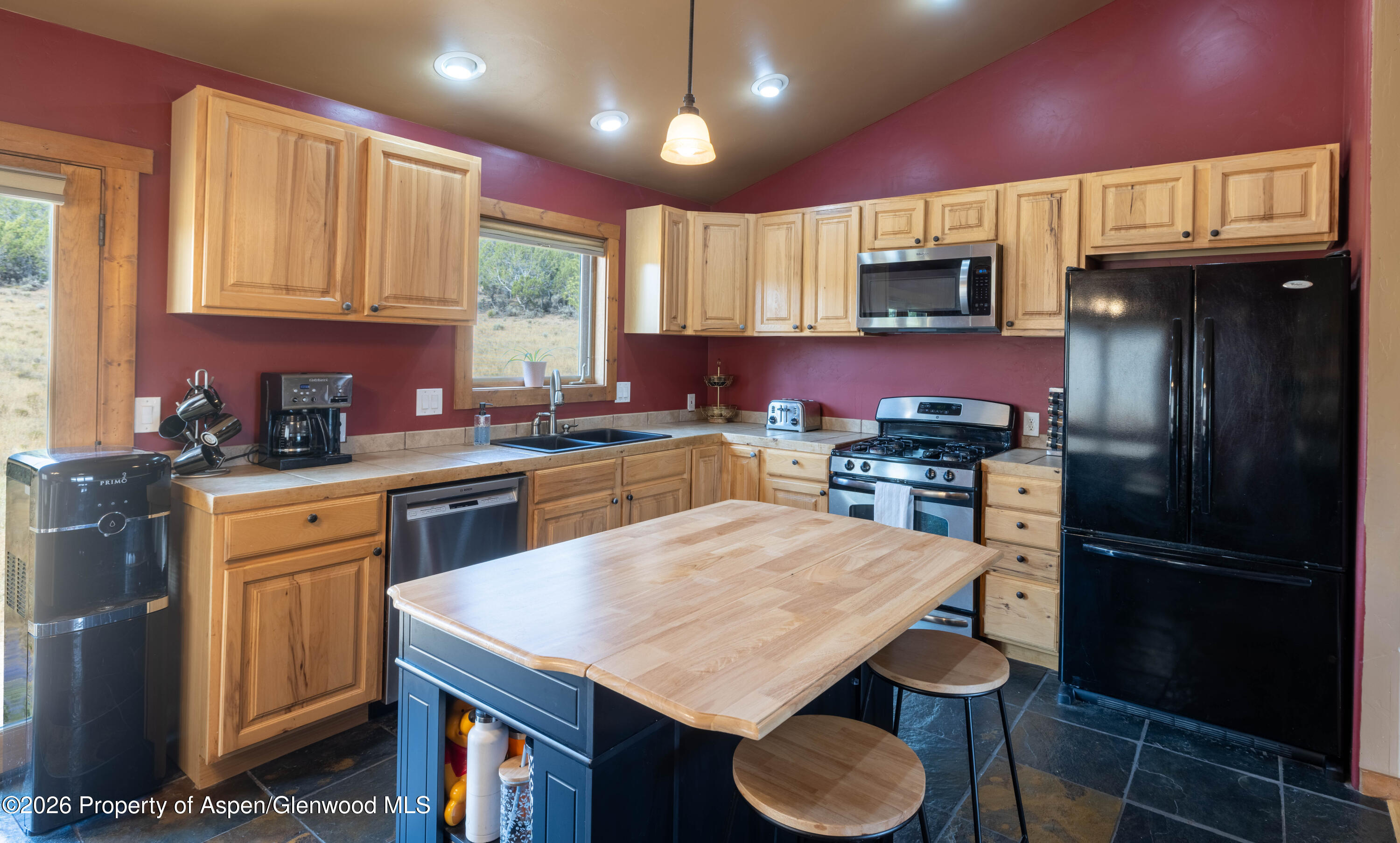 283 S Cedar Springs Ranch Road Rifle CO 81650