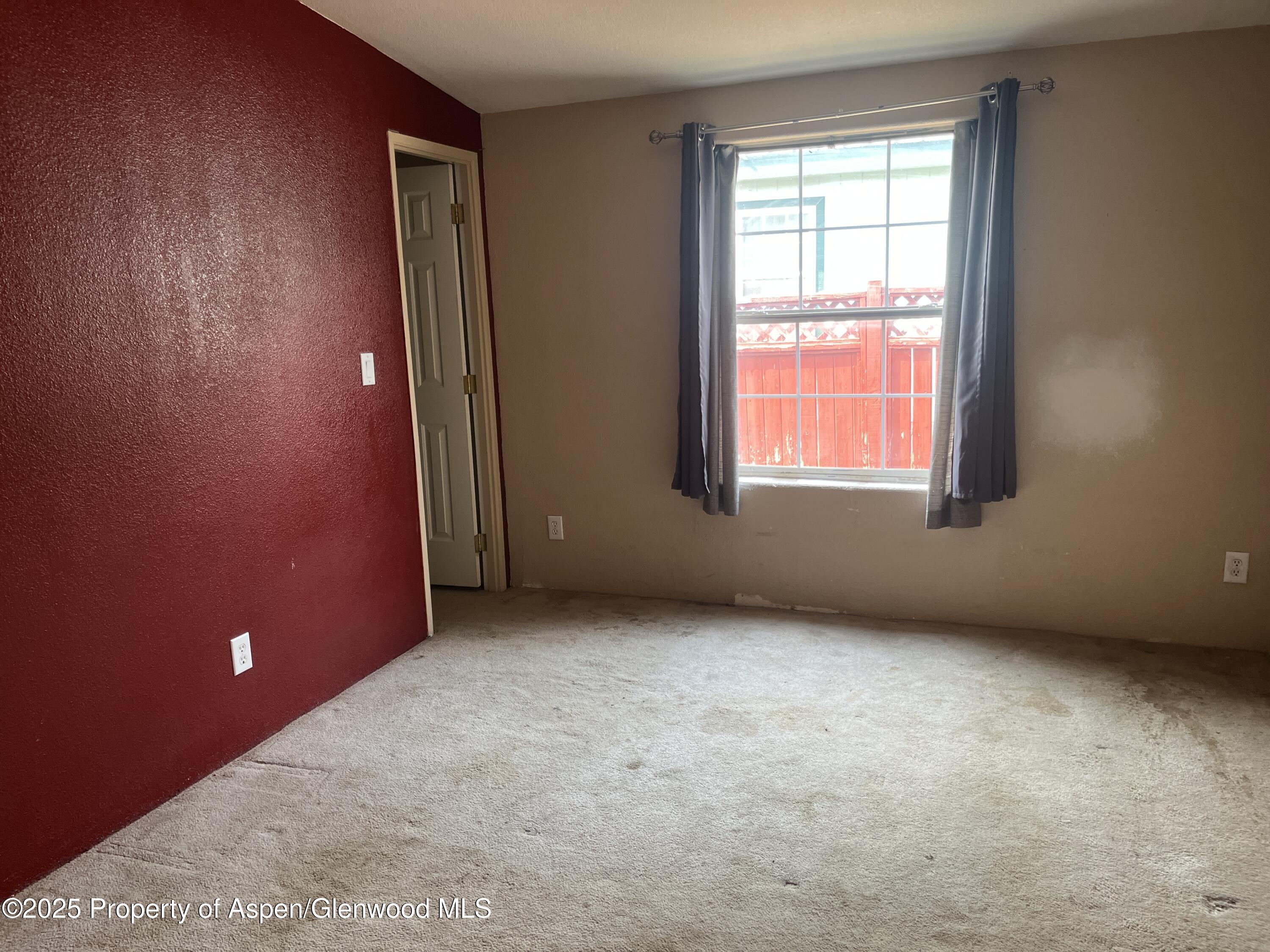 341 Evans Avenue Parachute CO 81635