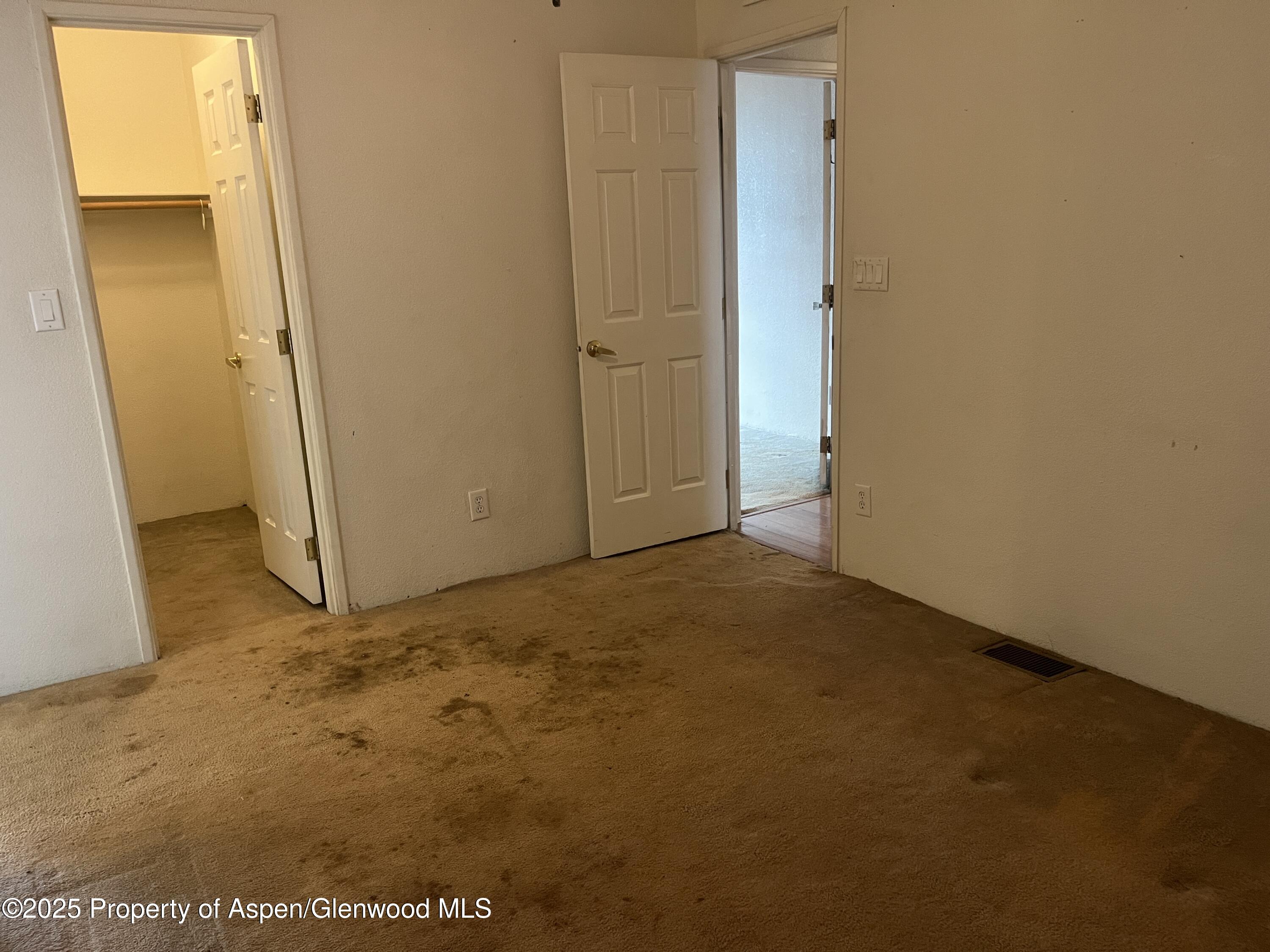 341 Evans Avenue Parachute CO 81635