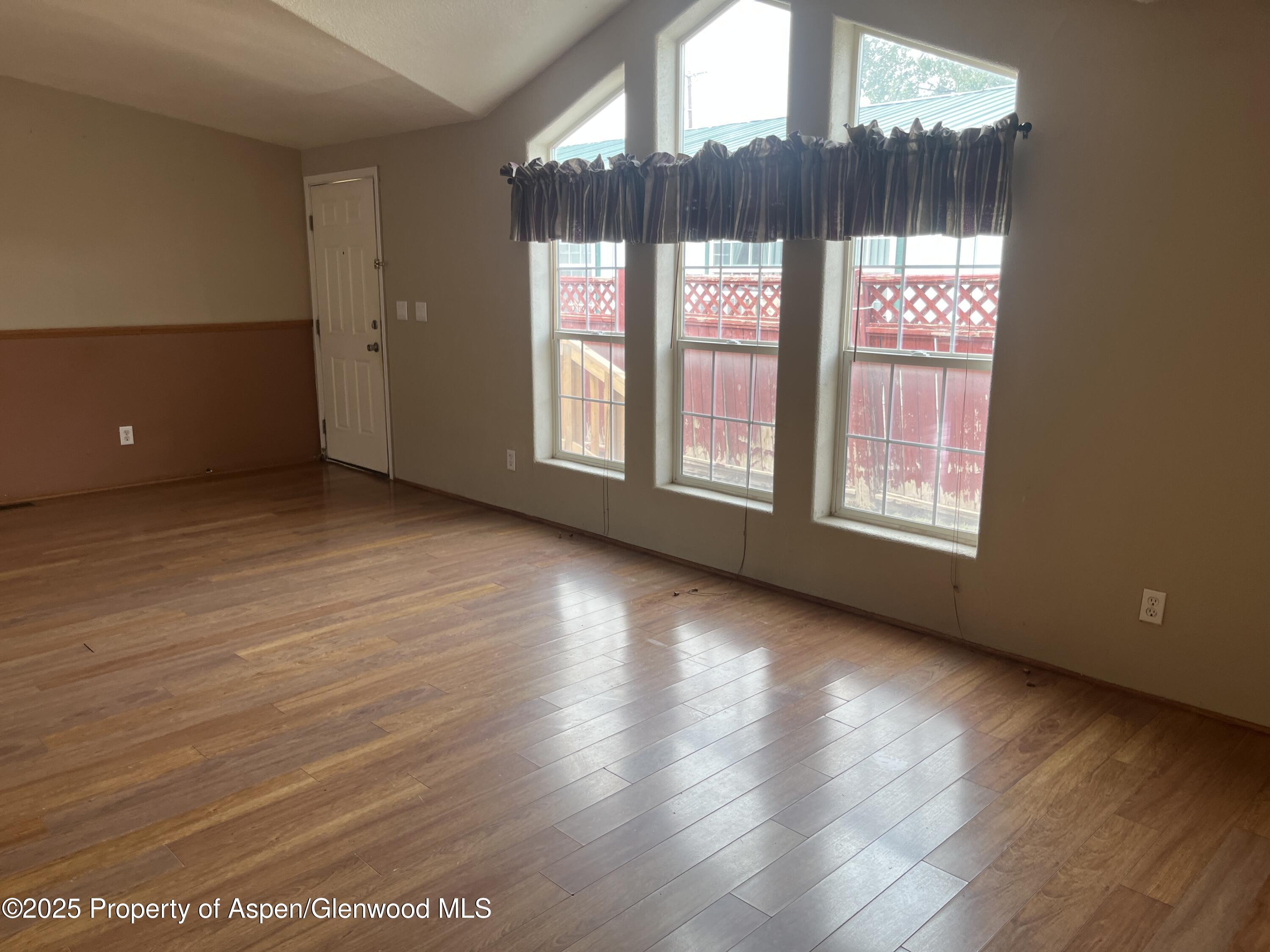 341 Evans Avenue Parachute CO 81635