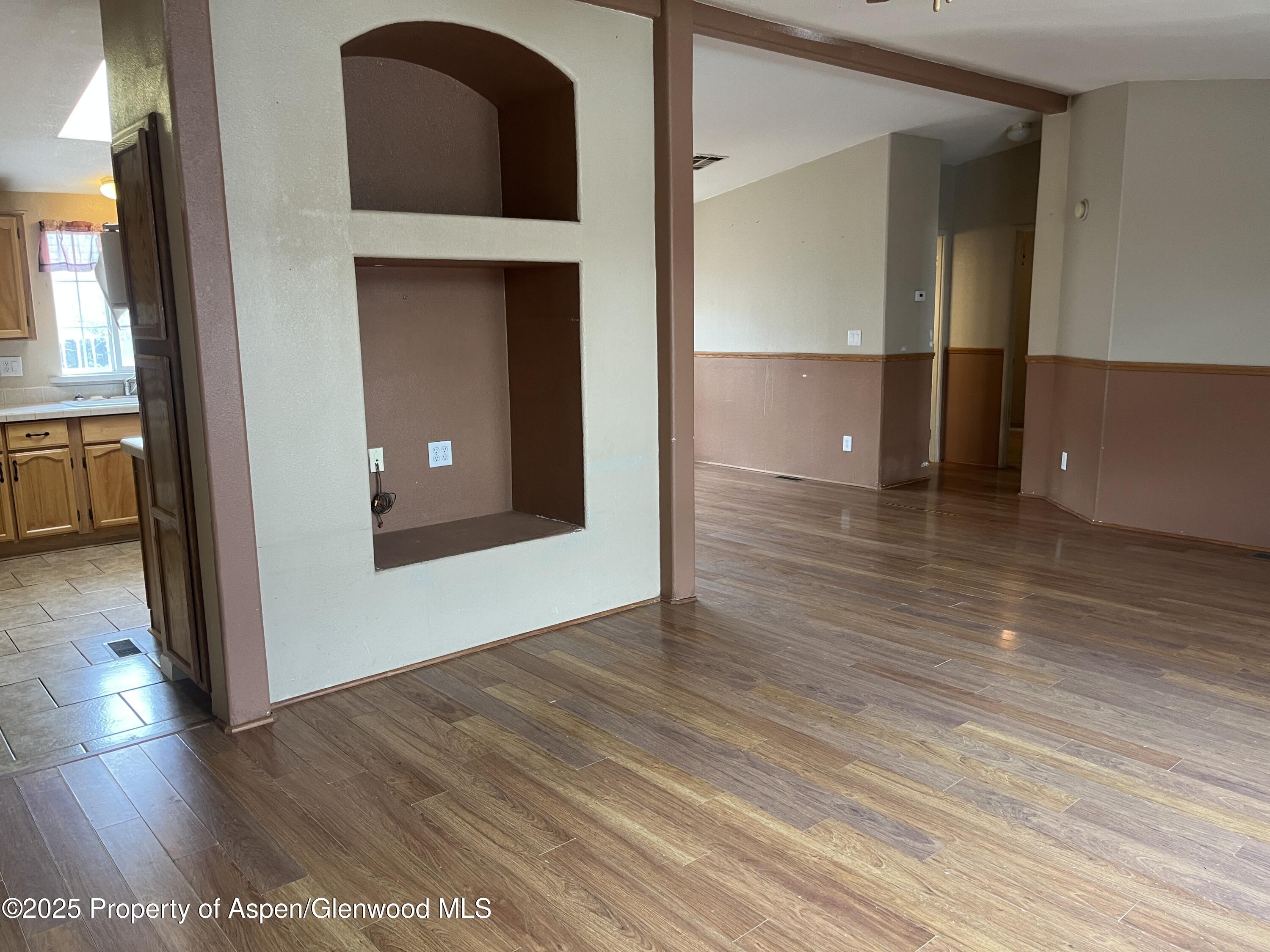 341 Evans Avenue Parachute CO 81635