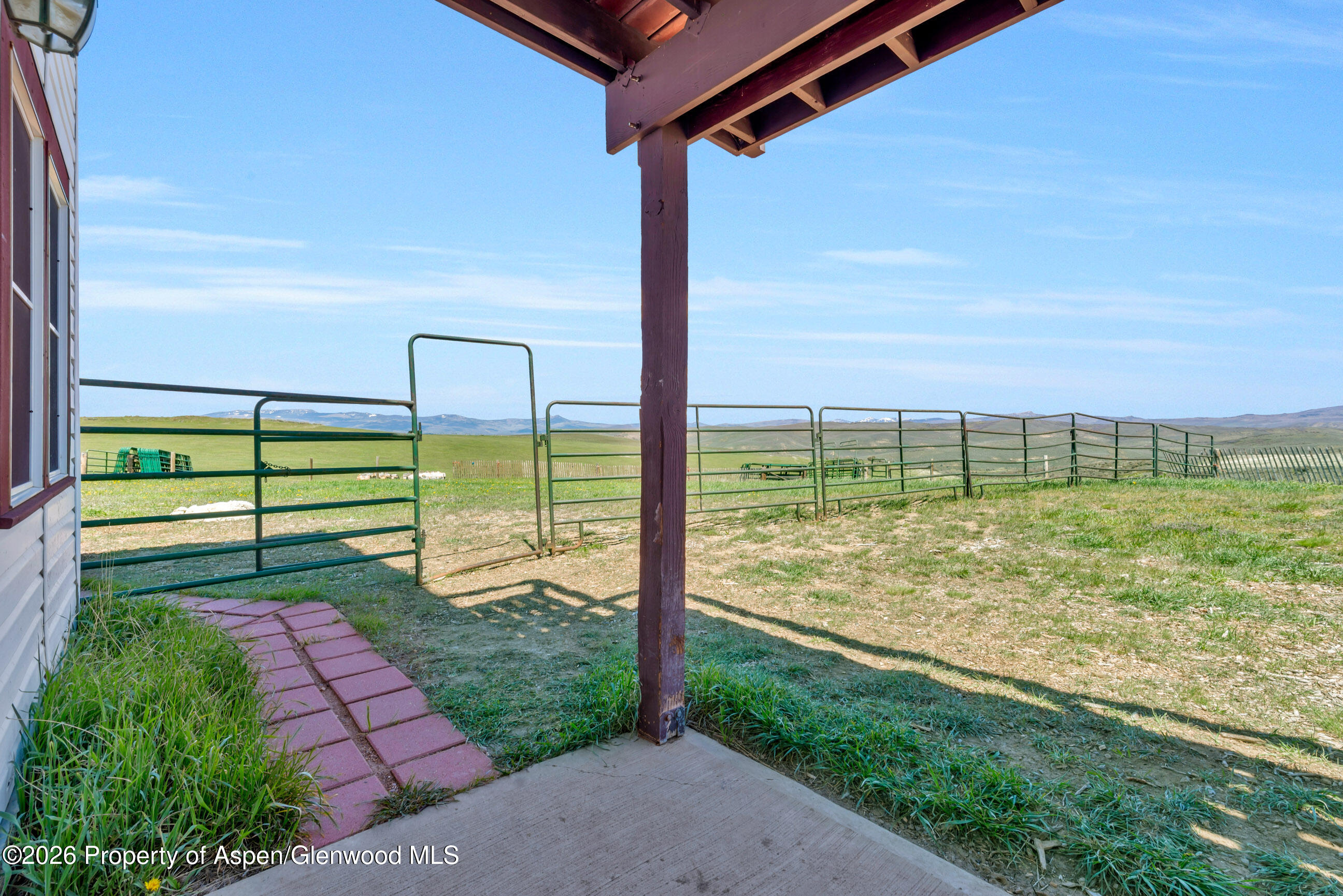 42255 Lookout Lane Hayden CO 81639