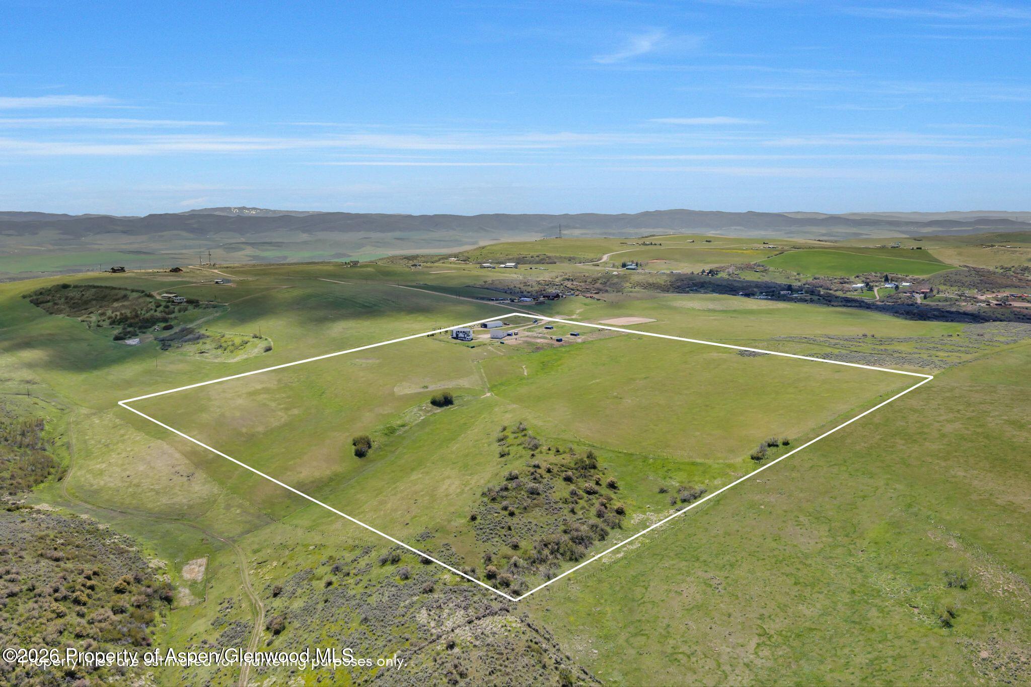 42255 Lookout Lane Hayden CO 81639