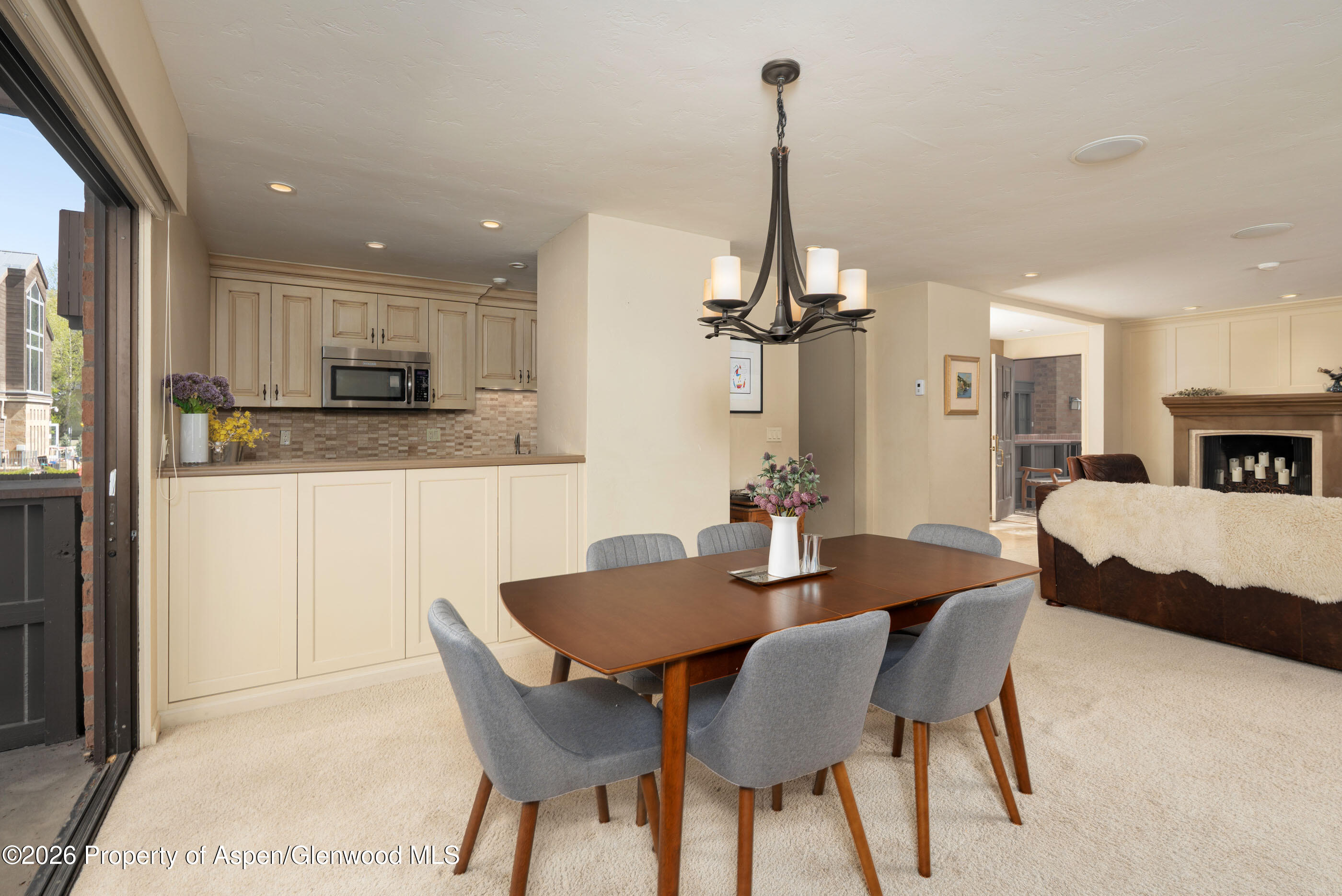 400 W Hopkins Avenue Aspen CO 81611