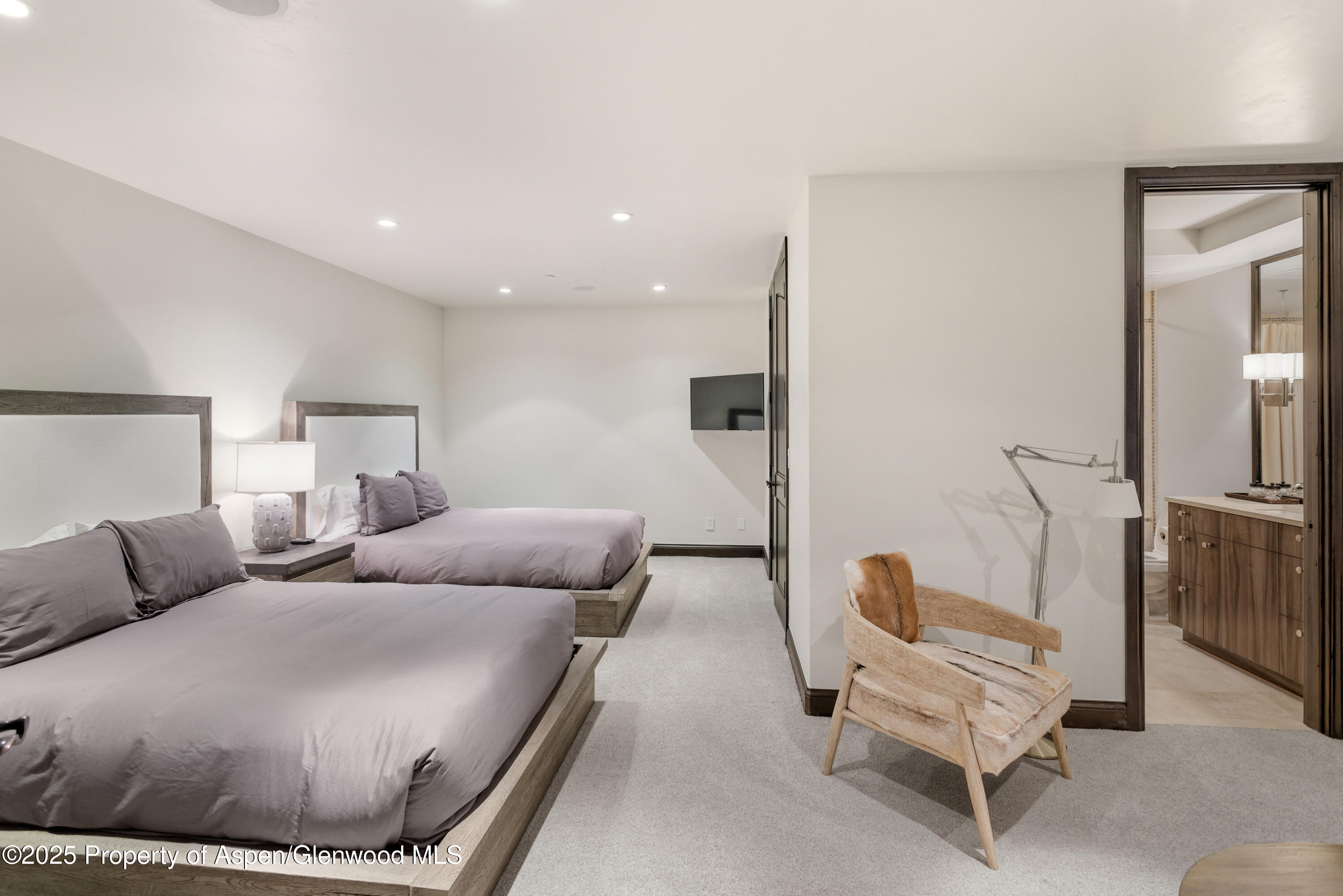 42553 Highway 82 Aspen CO 81611