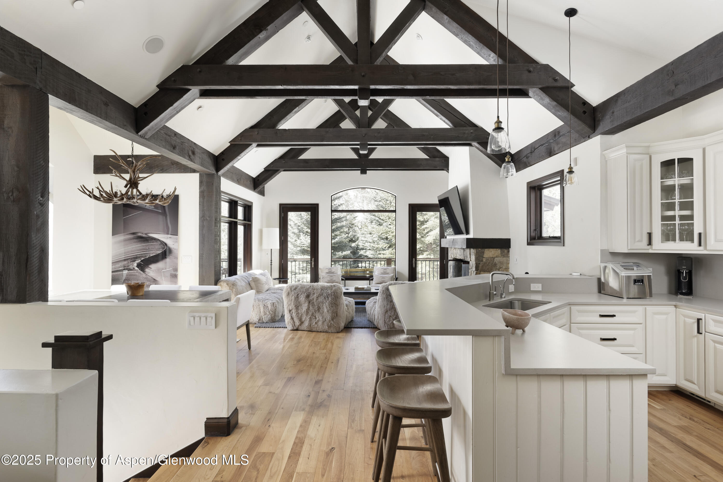 42553 Highway 82 Aspen CO 81611