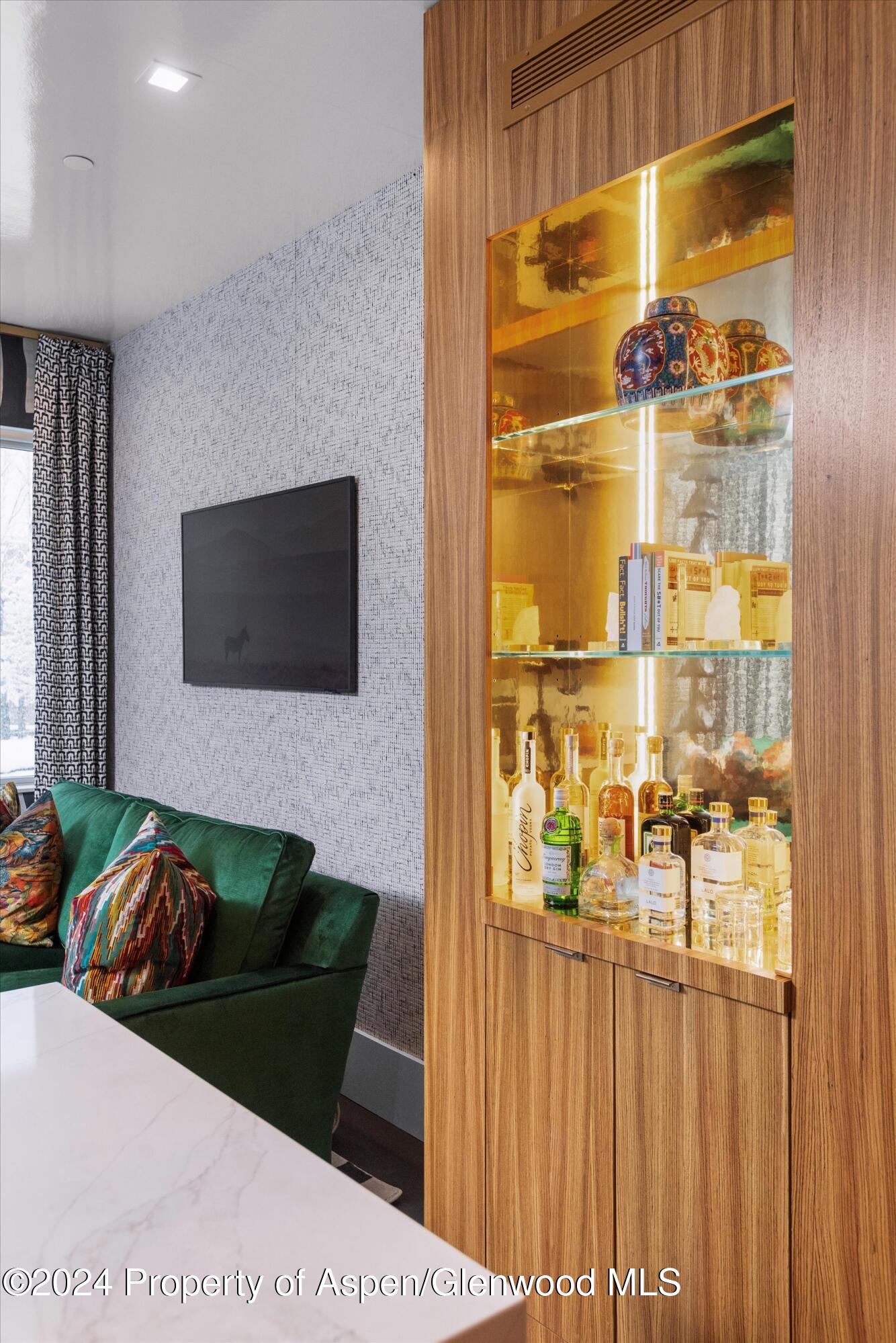 434 E Main Street Aspen CO 81611