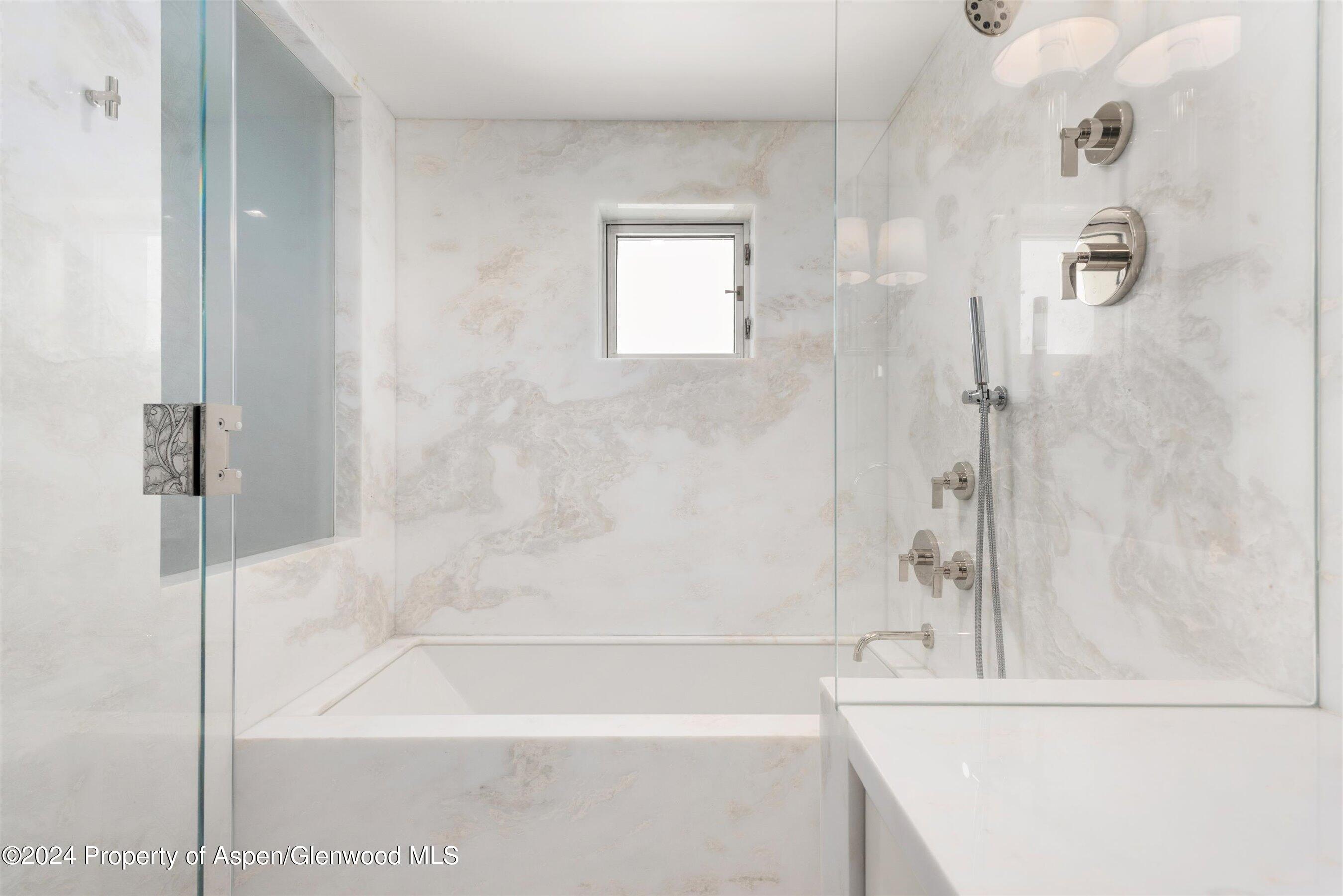 434 E Main Street Aspen CO 81611