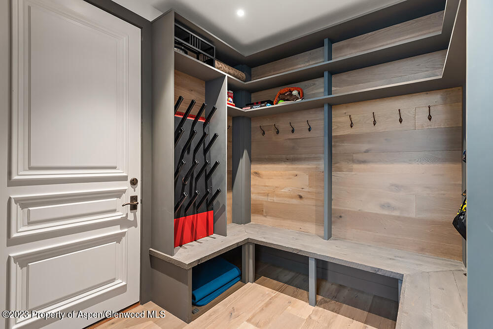 345 Park Avenue Aspen CO 81611